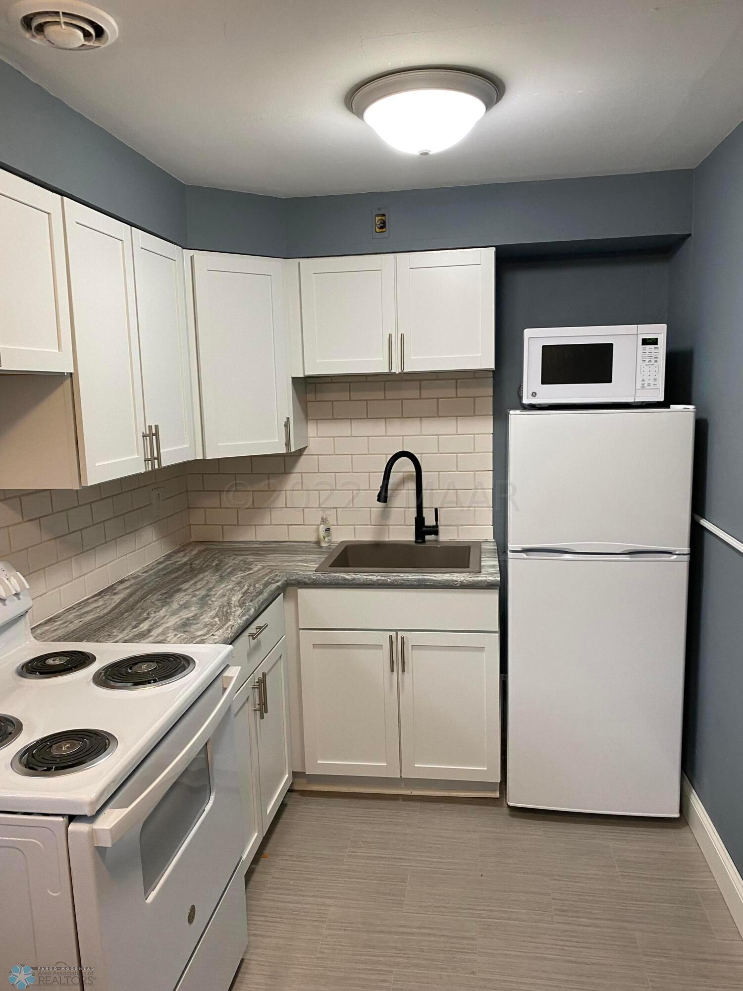 Unit 4 - Kitchen