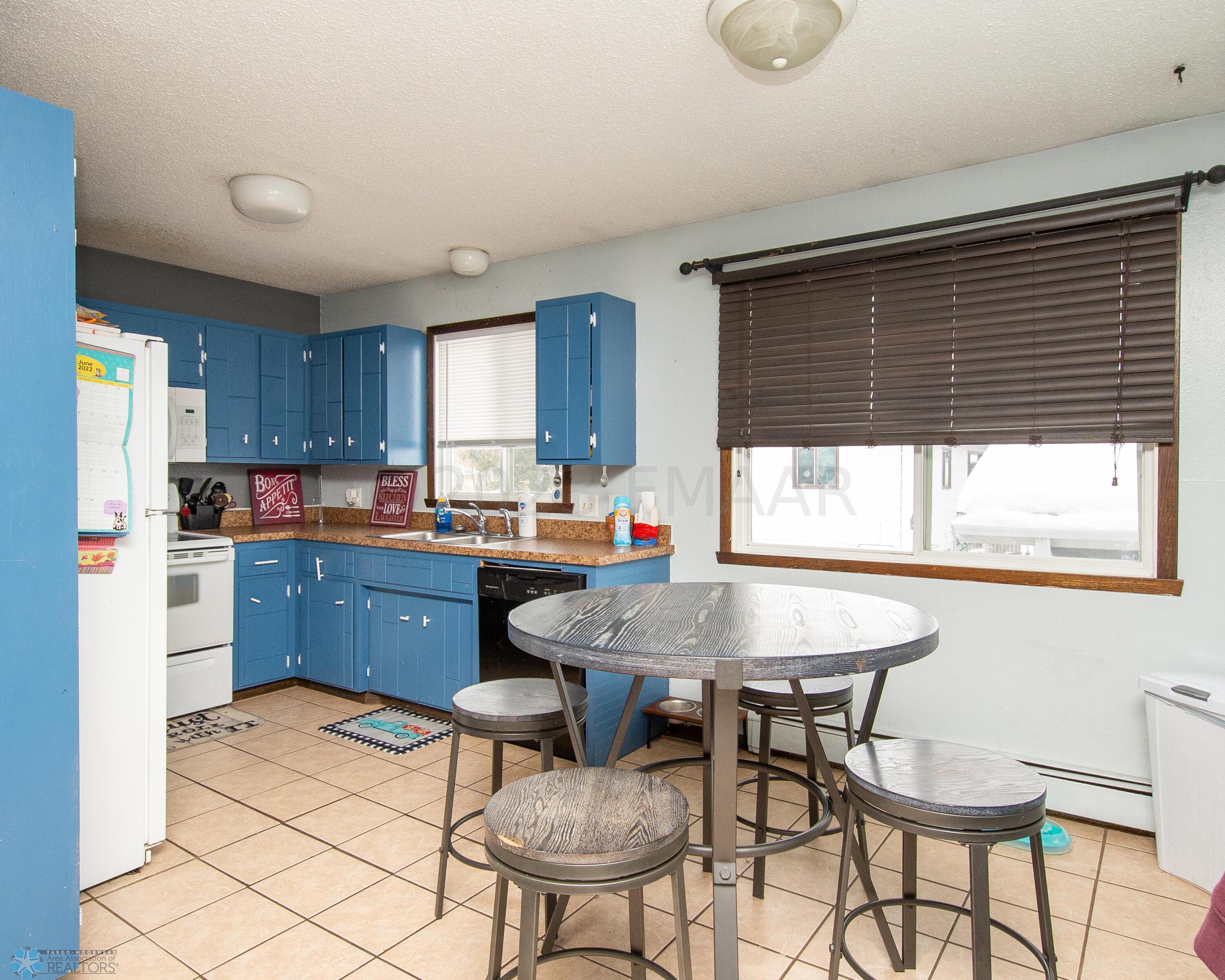 Kitchen/Dining