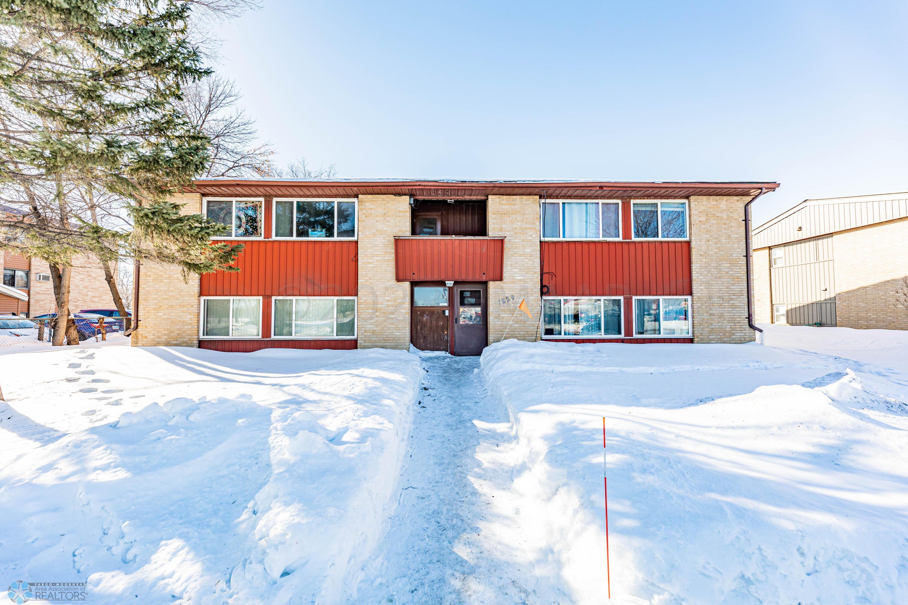 1829 13 1/2 Street S, Fargo, ND 58103