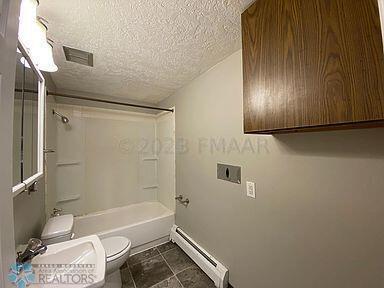 Lower unit bath