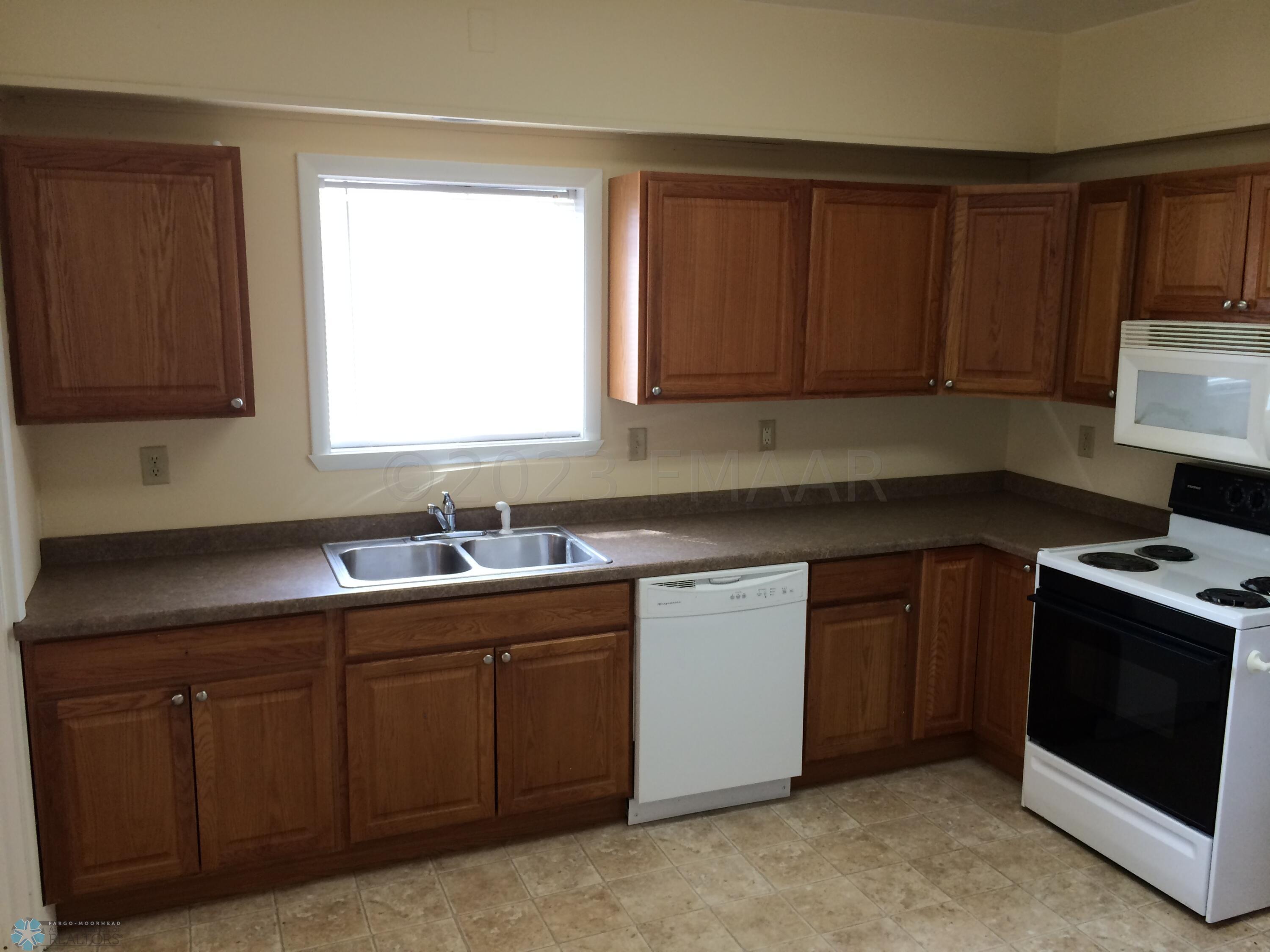 Main Flr Kitchen