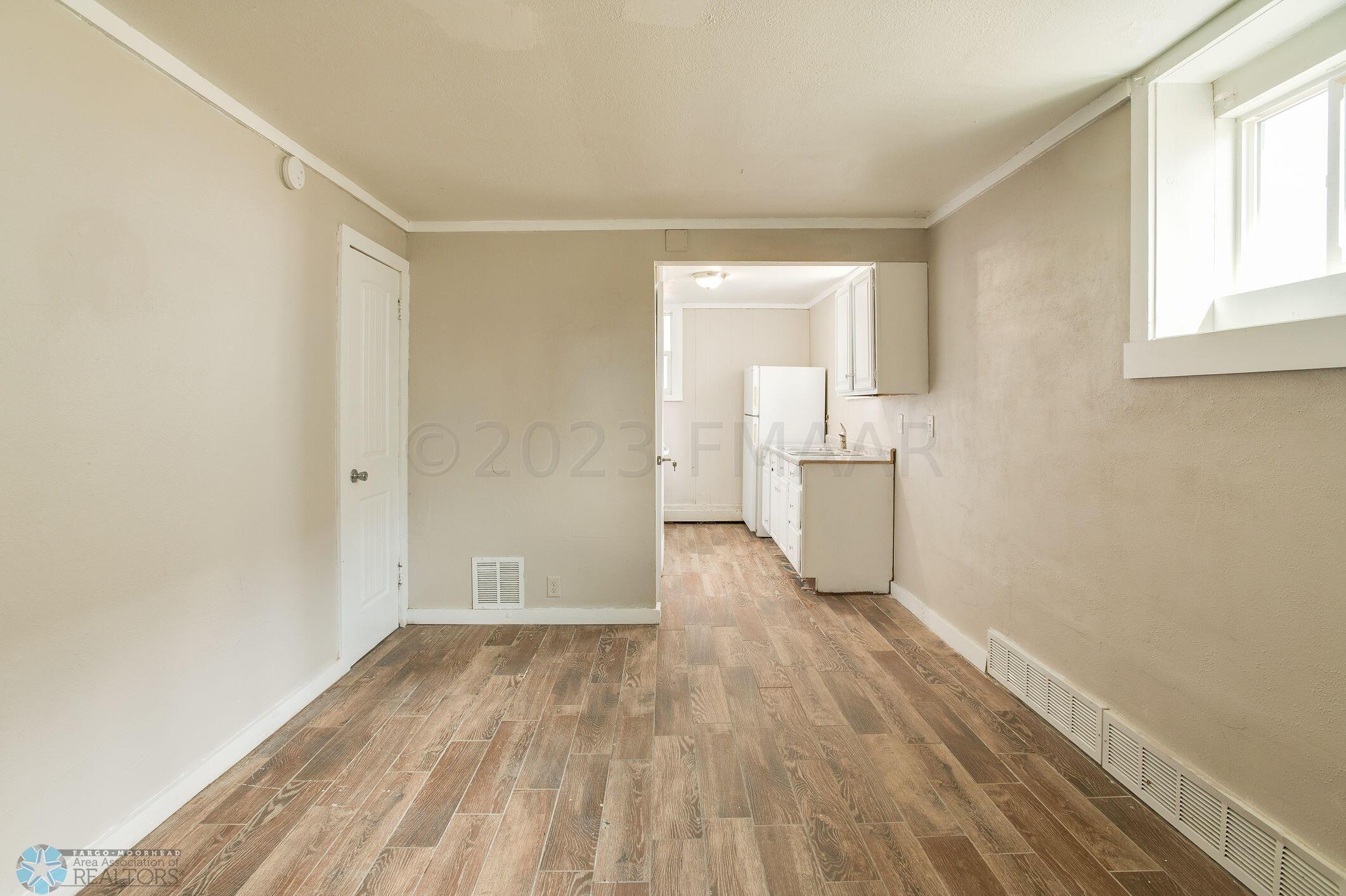 1621_3RD_AVE_S-12