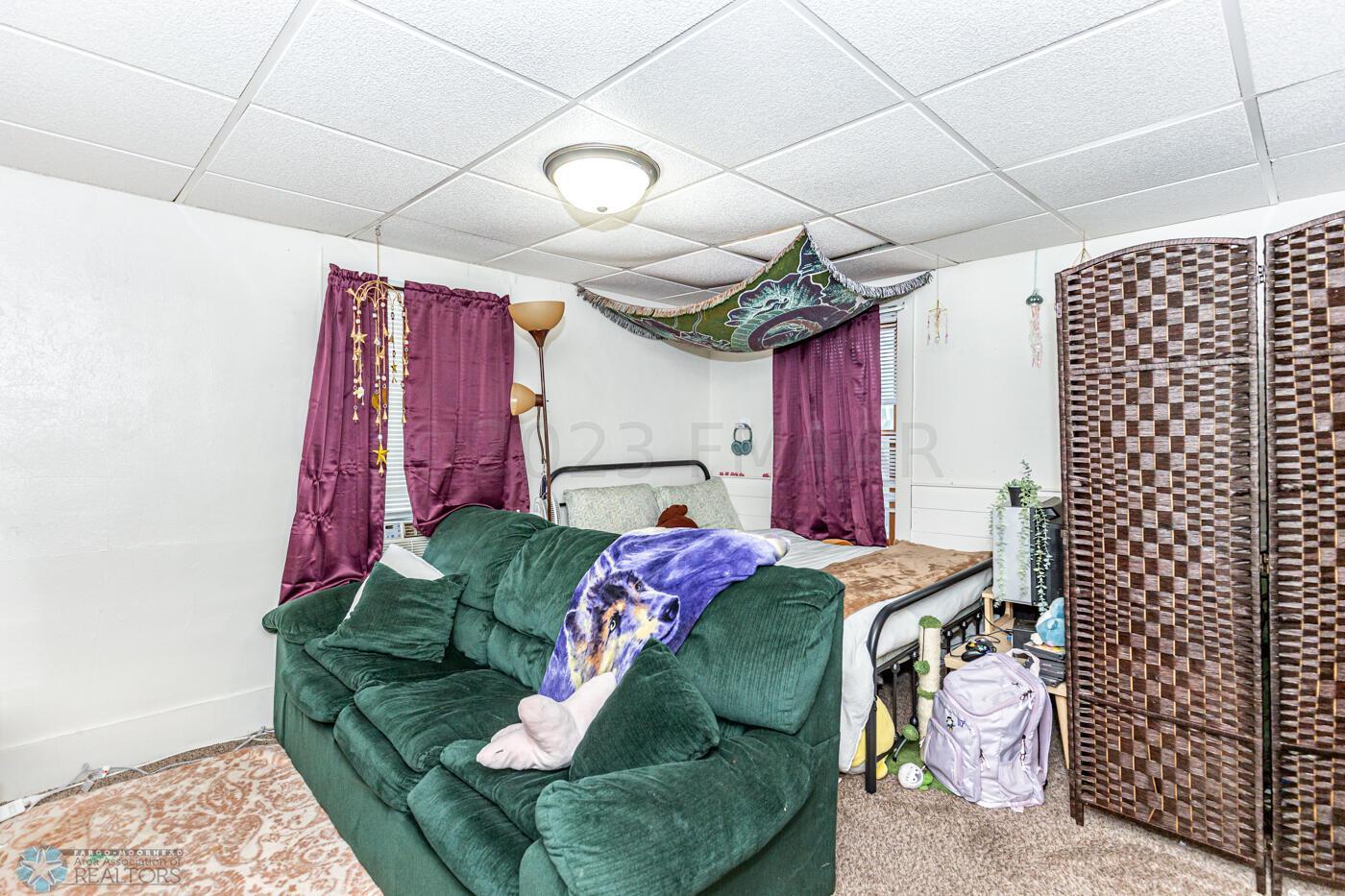 Home-19