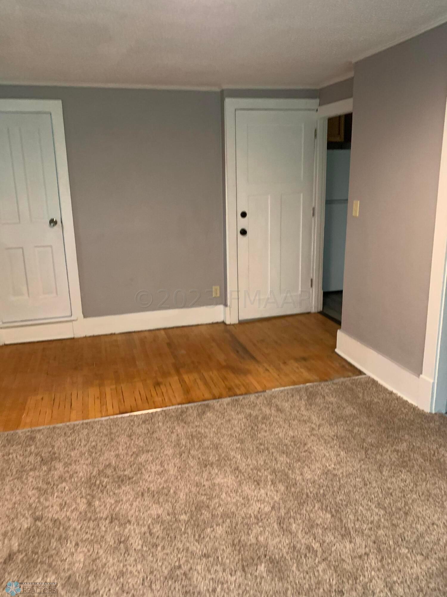 UPPER UNIT LIVING ROOM