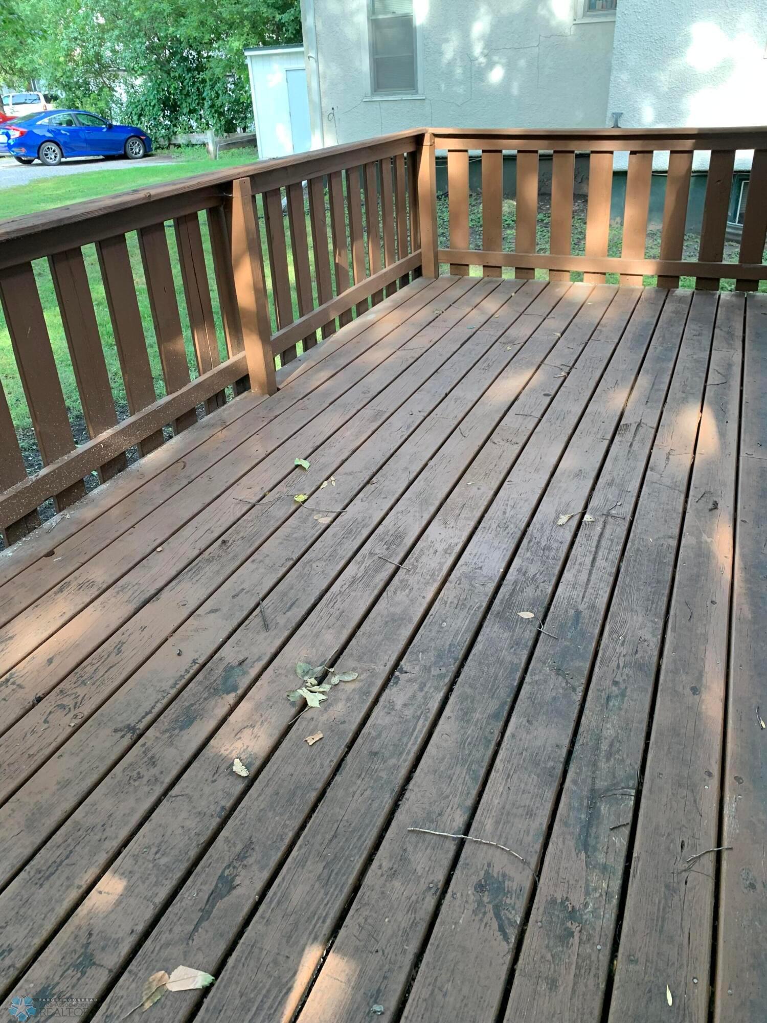 DECK