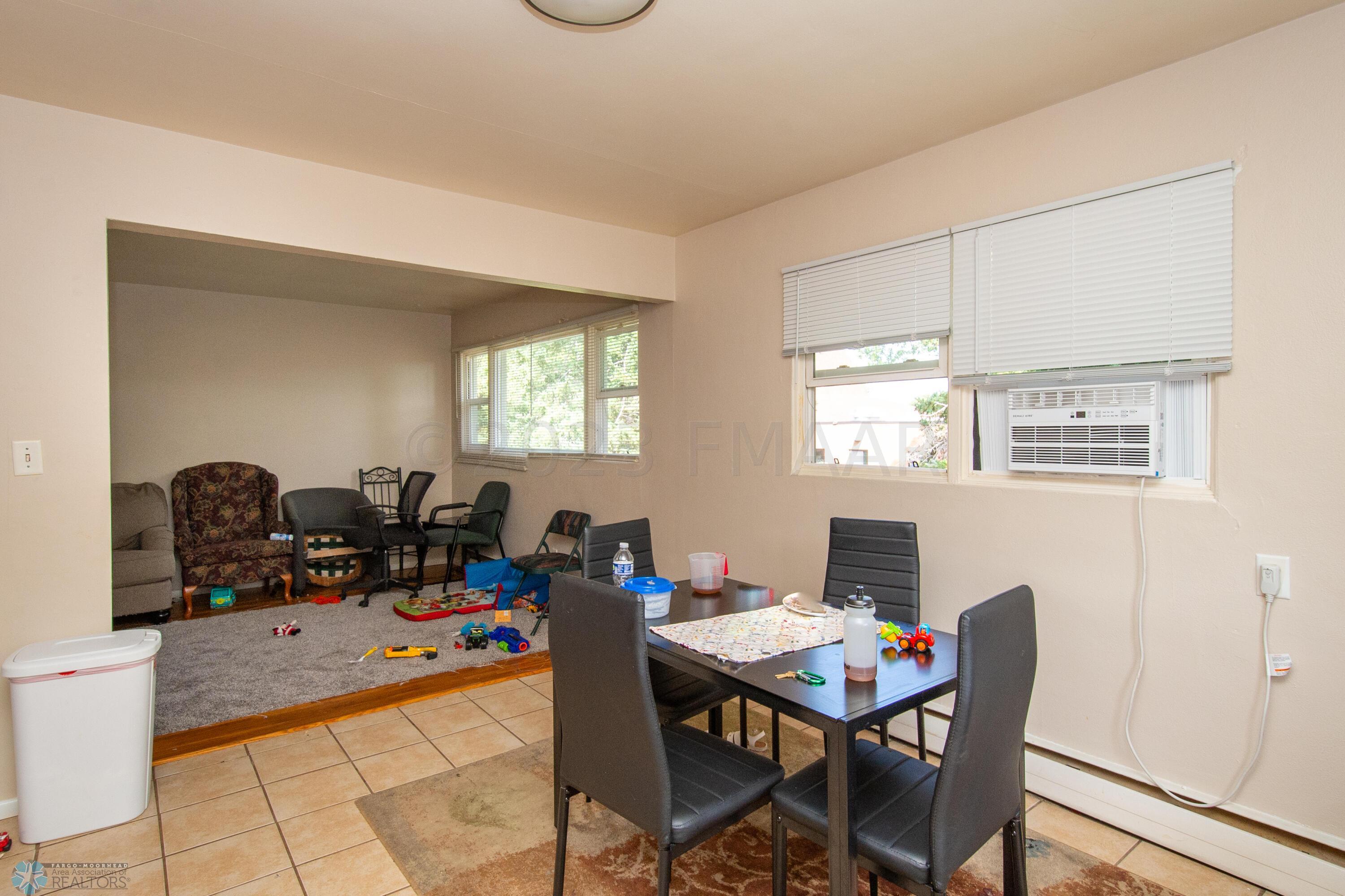 Kitchen/Dining