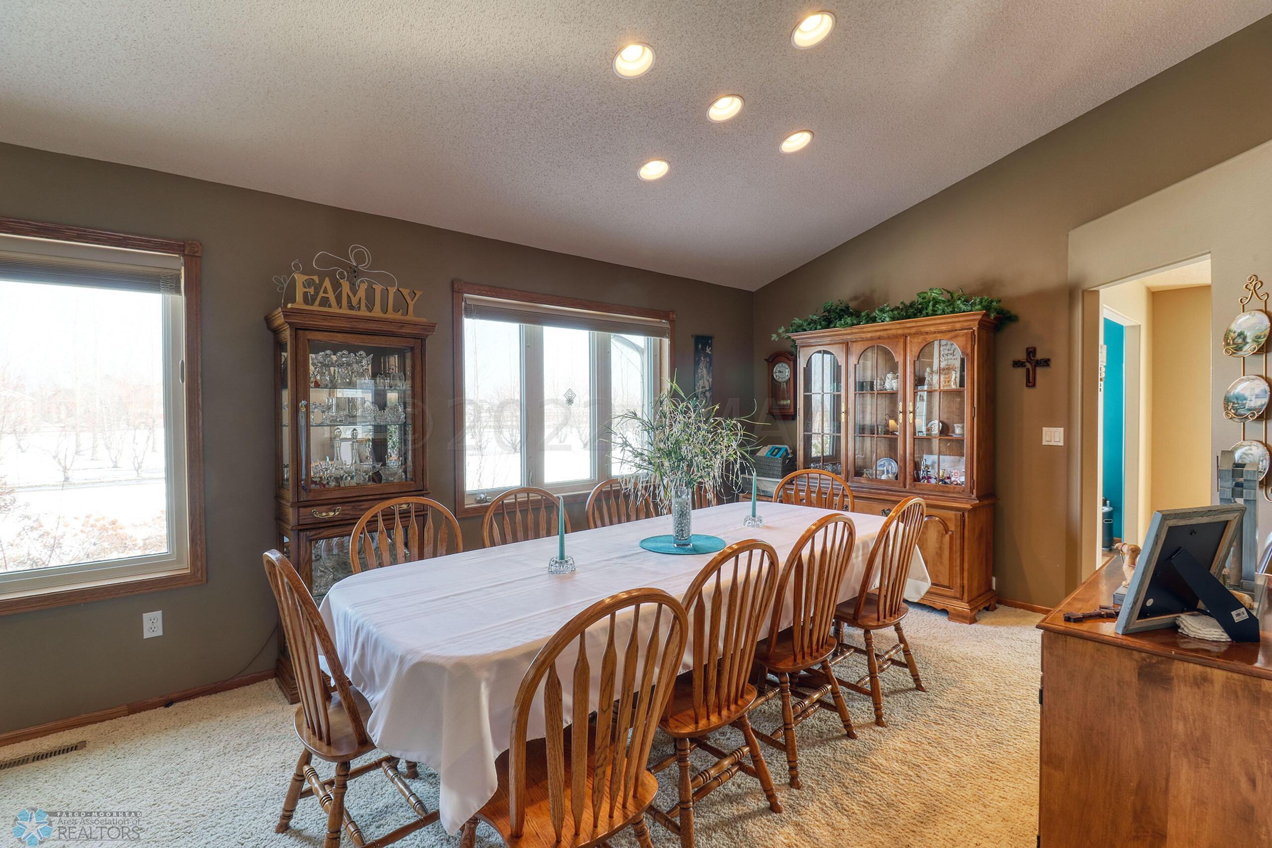 dining 1