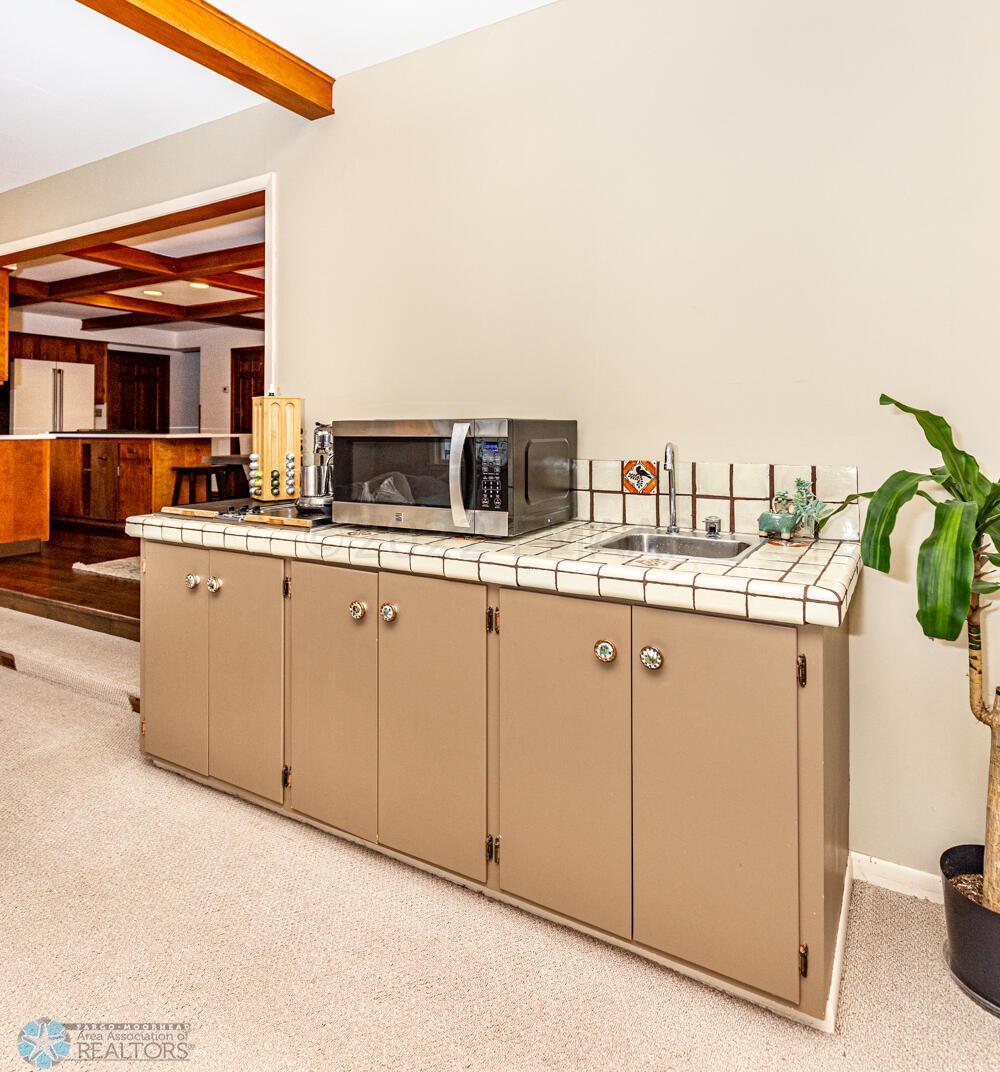 Family Room Bar Area