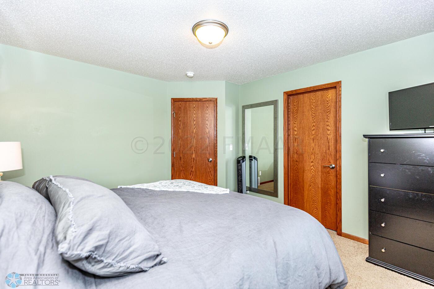 Master Bedroom - Upper