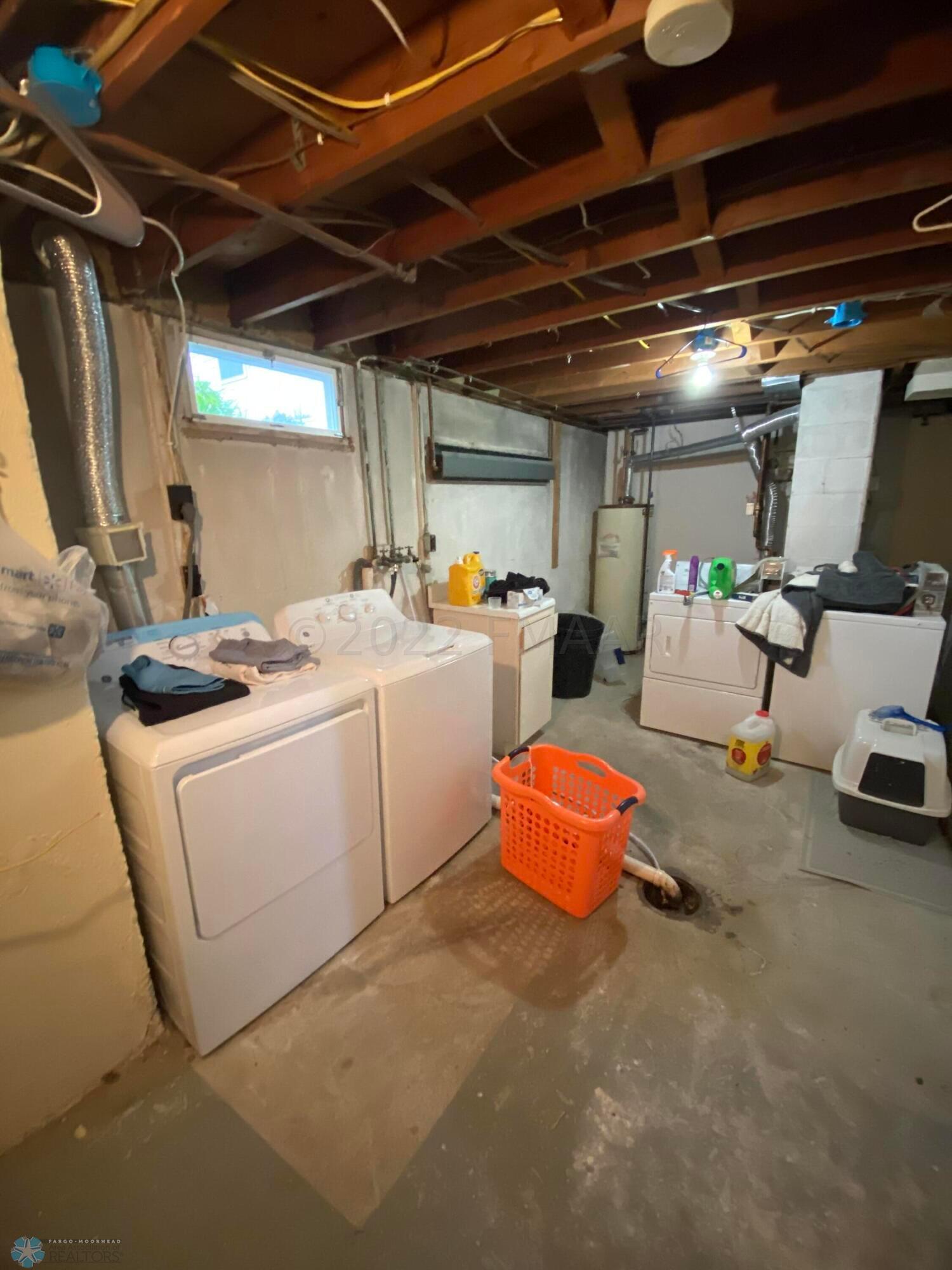 Laundry & Utility Room