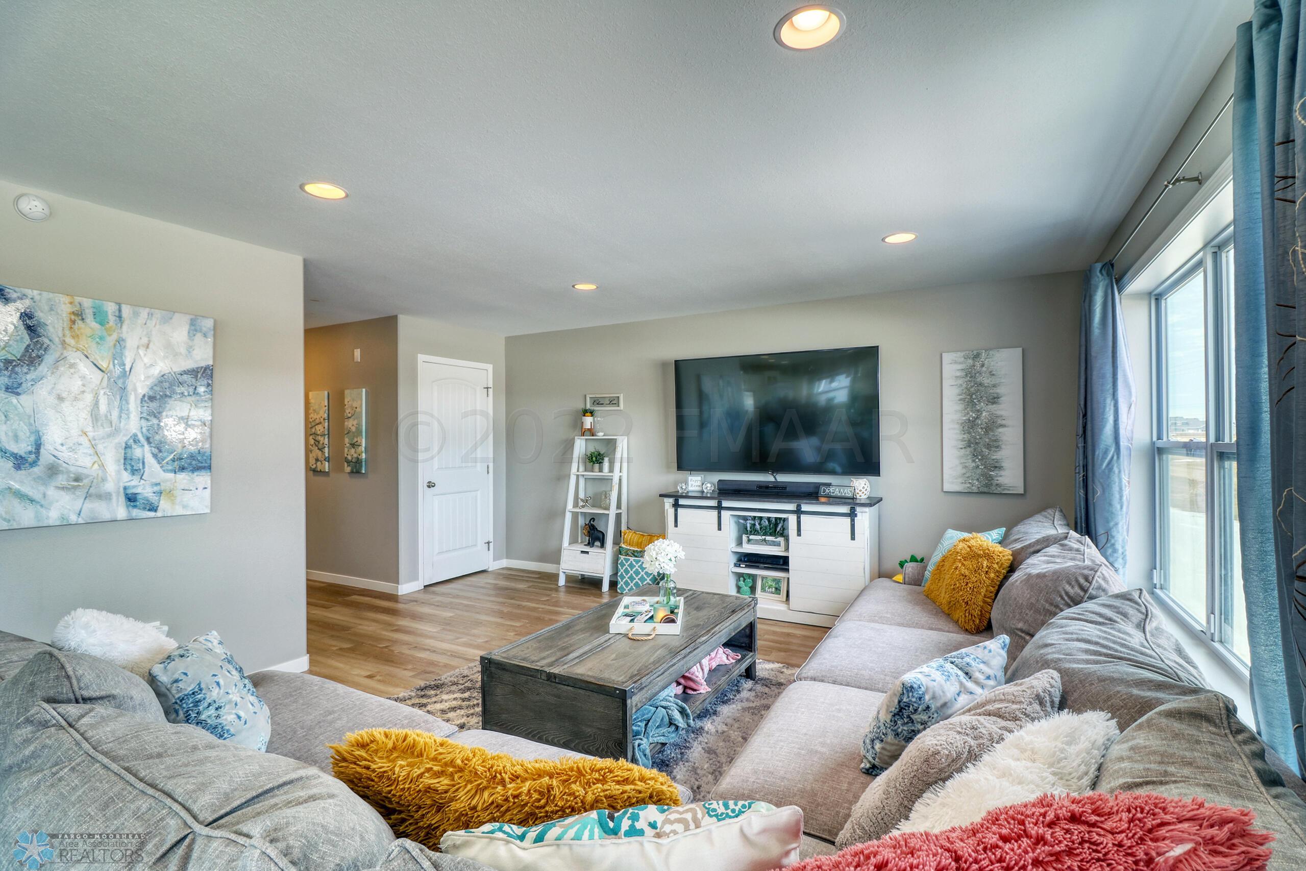 Living Area1_2