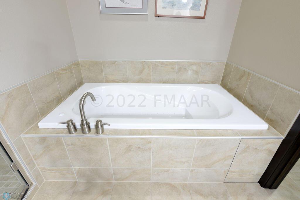 6285 13th Circle S Fargo
