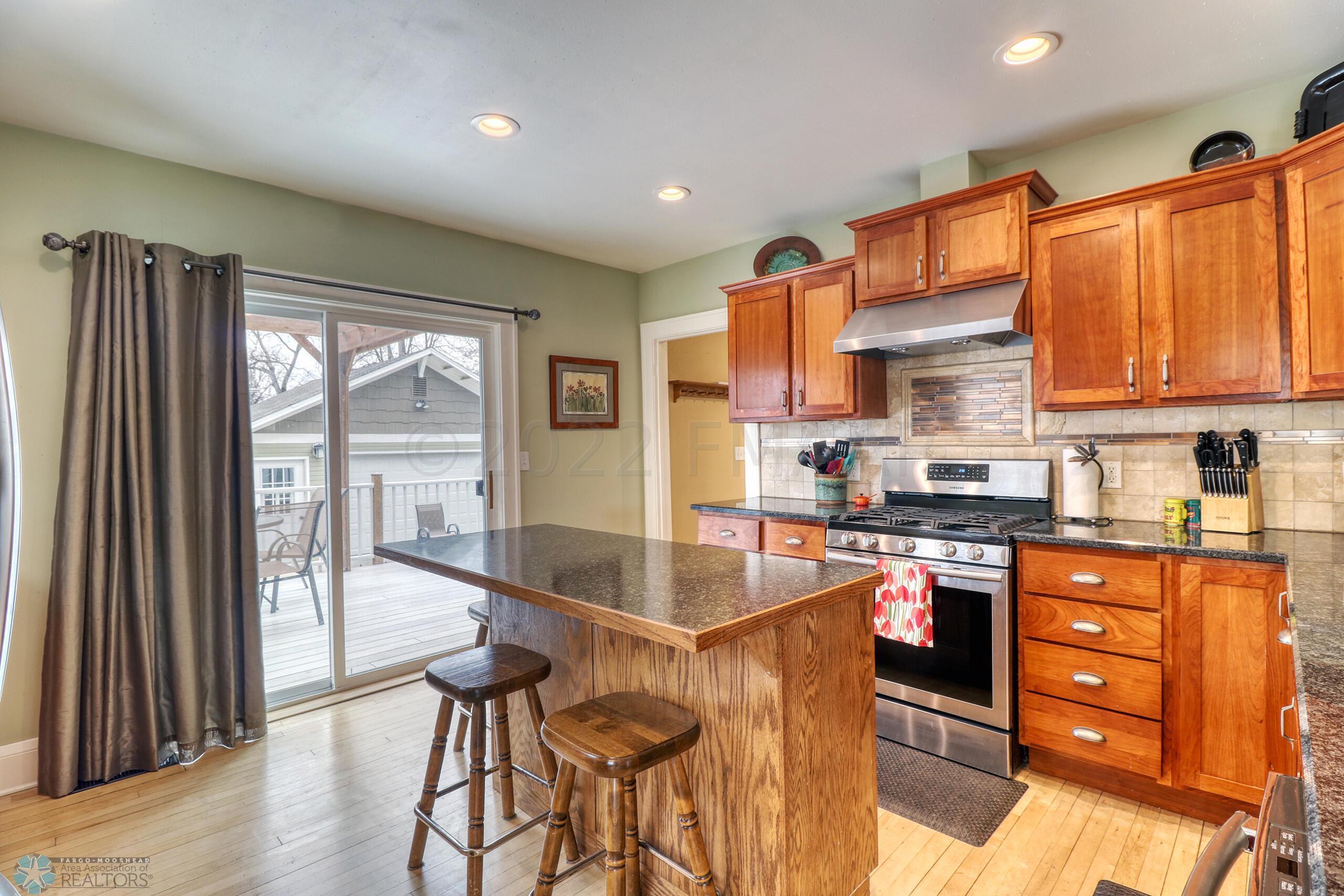 Kitchen1_0