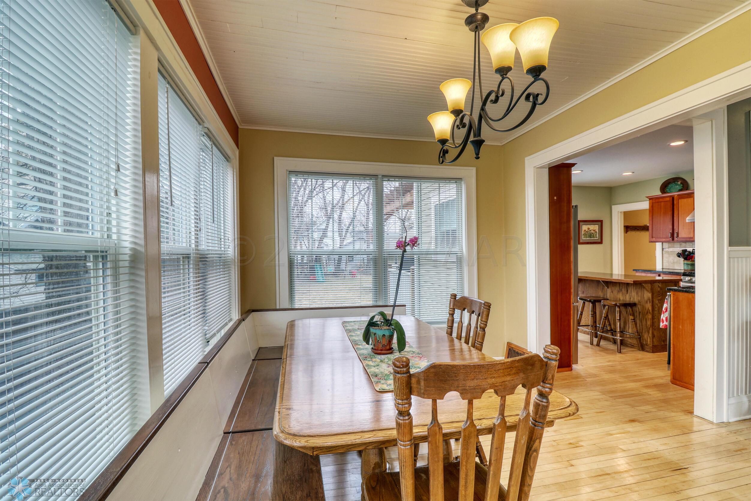 Dining Area1_3