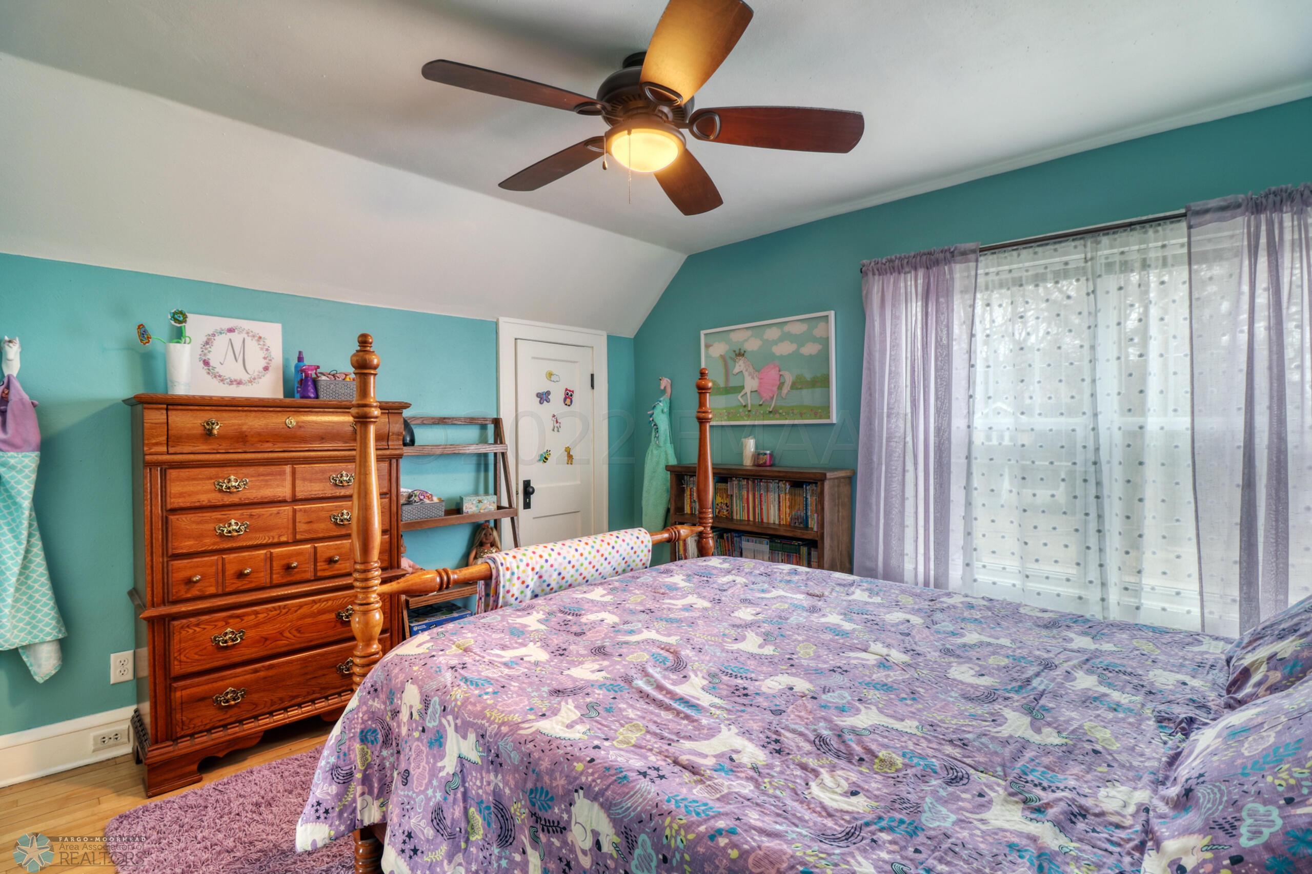 Bedroom1_2