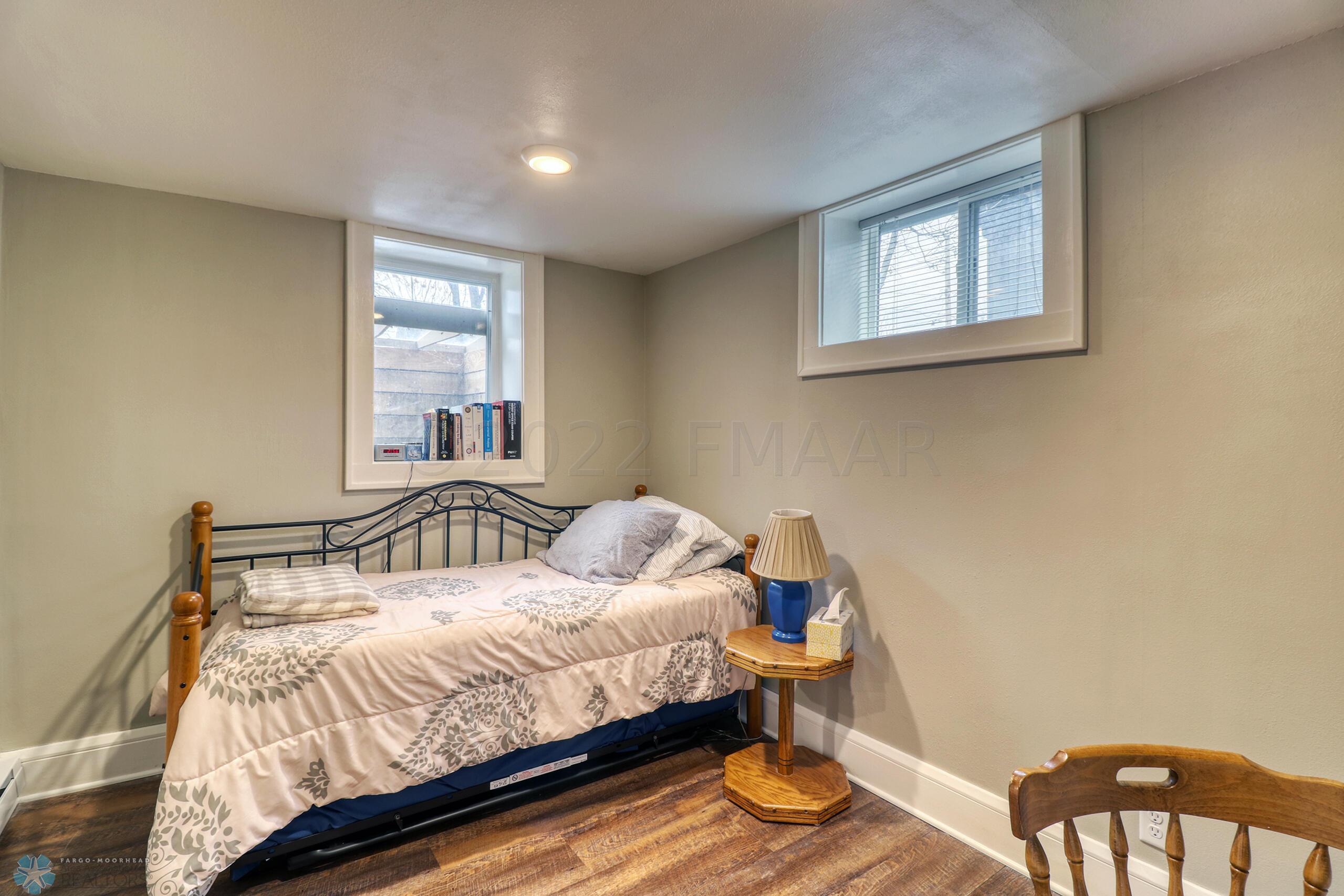 Basement Bedroom1_2