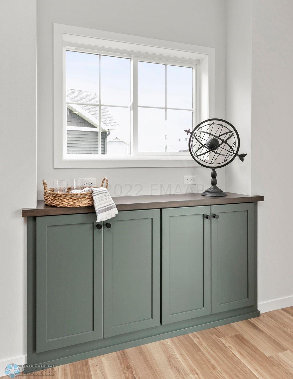 Dining Hutch