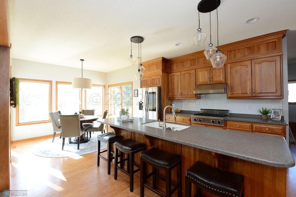 4226 Timberline Dr Fargo