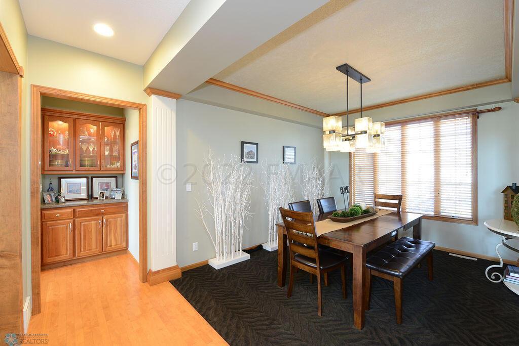 4226 Timberline Dr Fargo