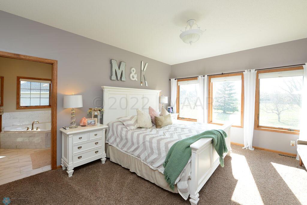 4226 Timberline Dr Fargo