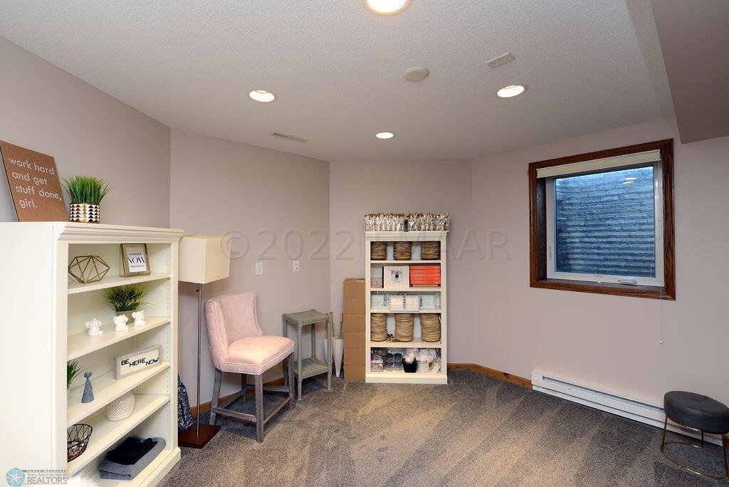 4226 Timberline Dr Fargo
