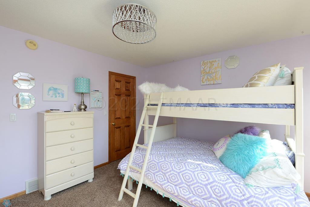 4226 Timberline Dr Fargo