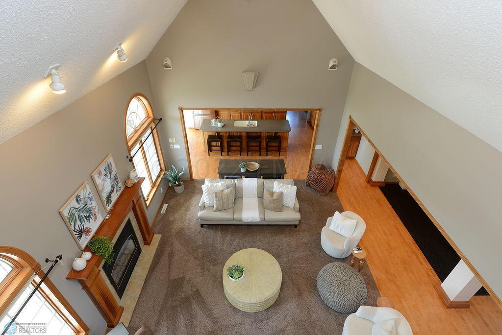 4226 Timberline Dr Fargo