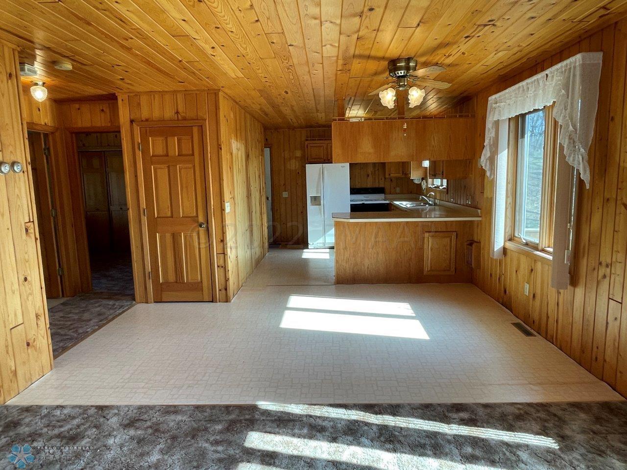 5-Dining area (2)