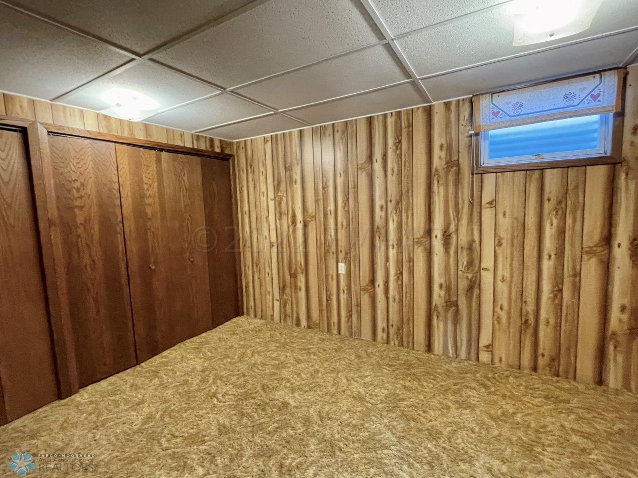 9-Bedroom 3 - needs egress