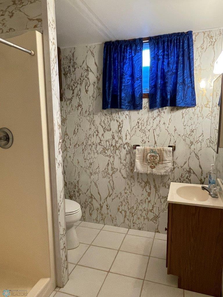 11-Bath 2 - in basement