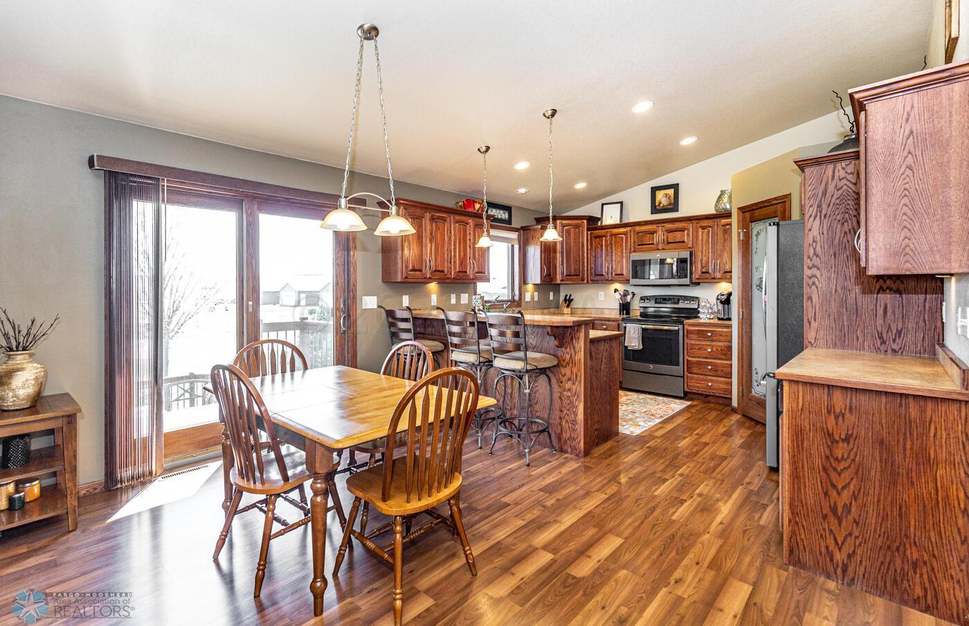 Kitchen/Dining