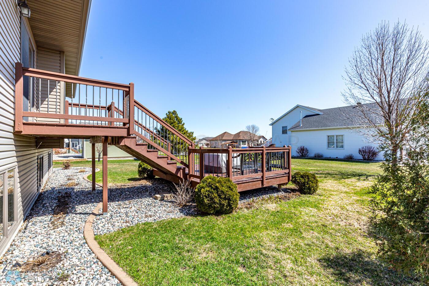 2 tiered Deck
