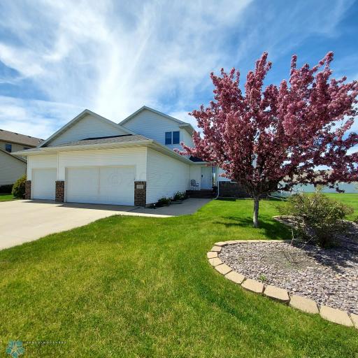 1572 3 Street E, West Fargo, ND 58078