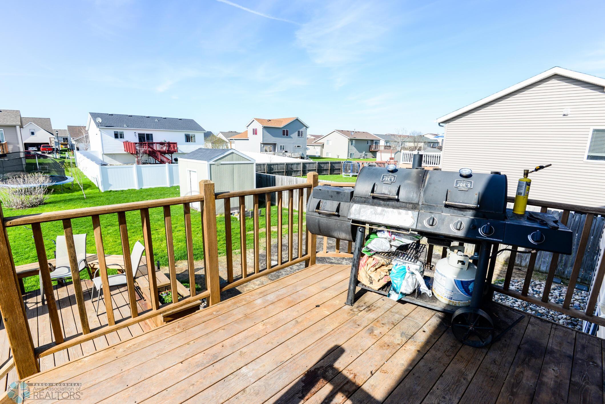 2-Tiered Deck