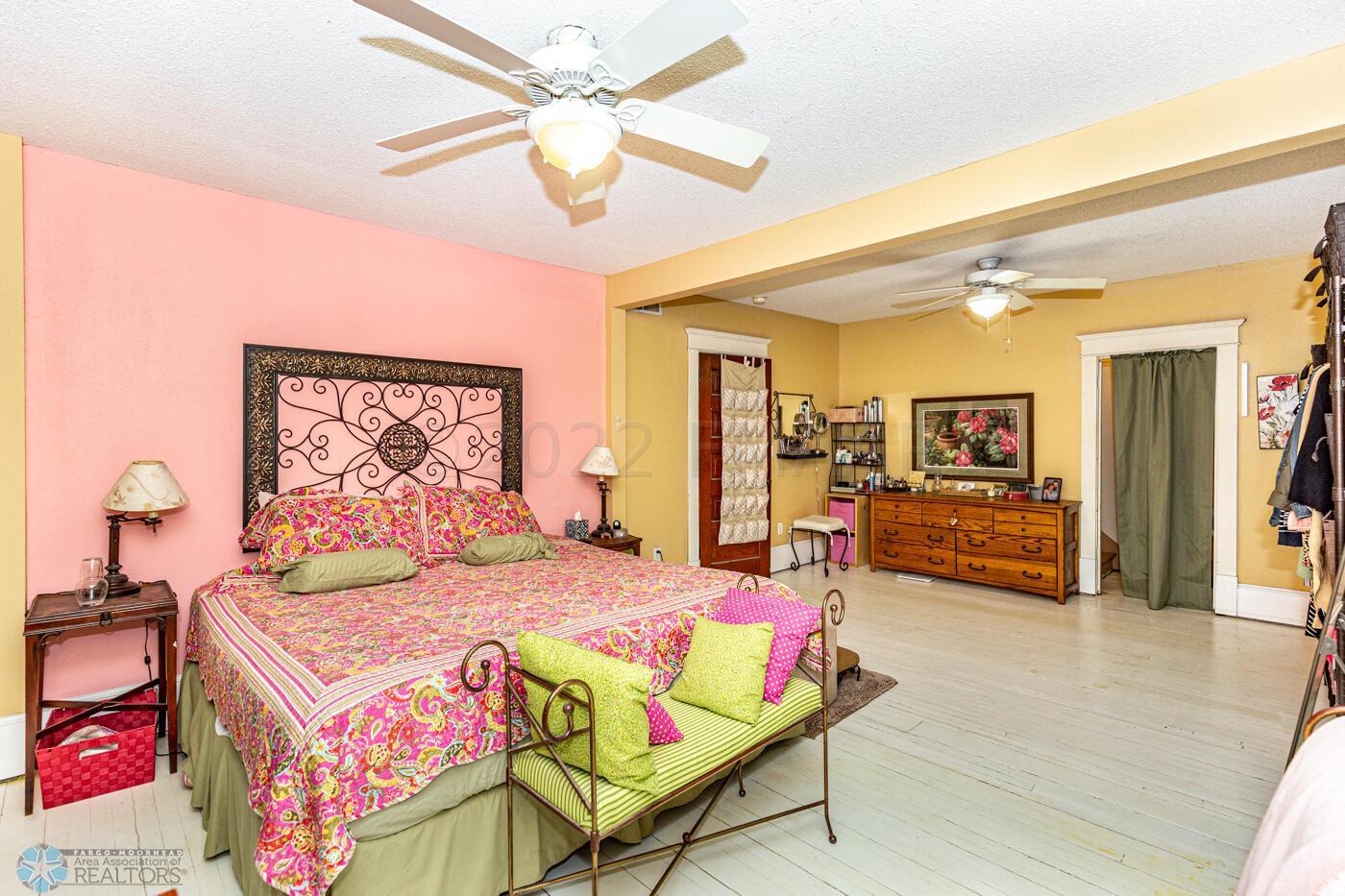 Bedroom #1
