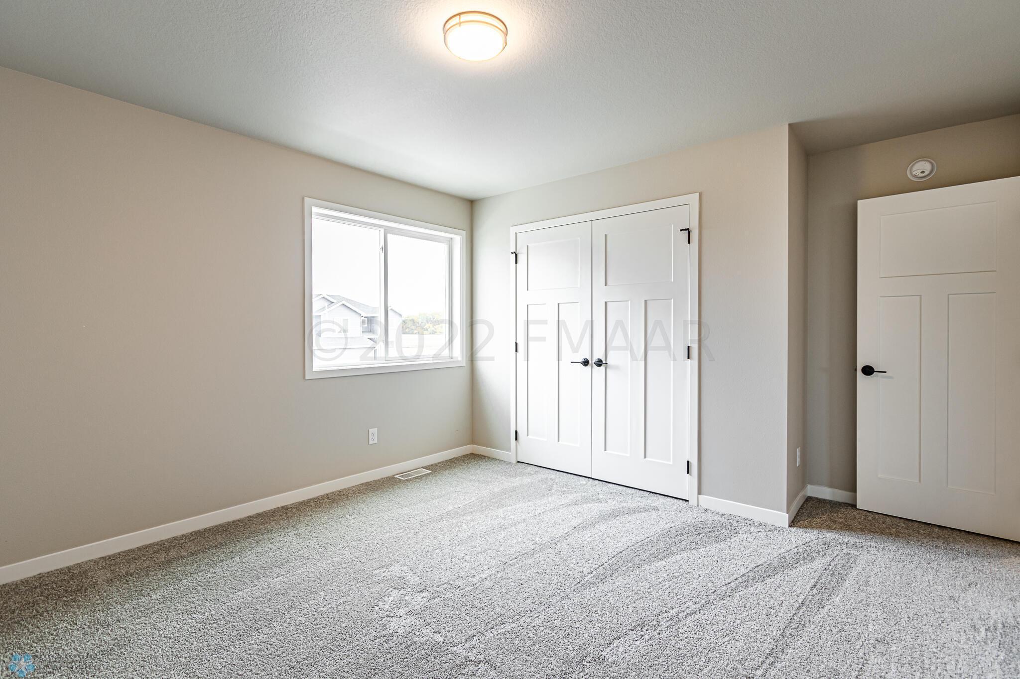 4313 21ST Avenue S, Moorhead, MN 56560-4