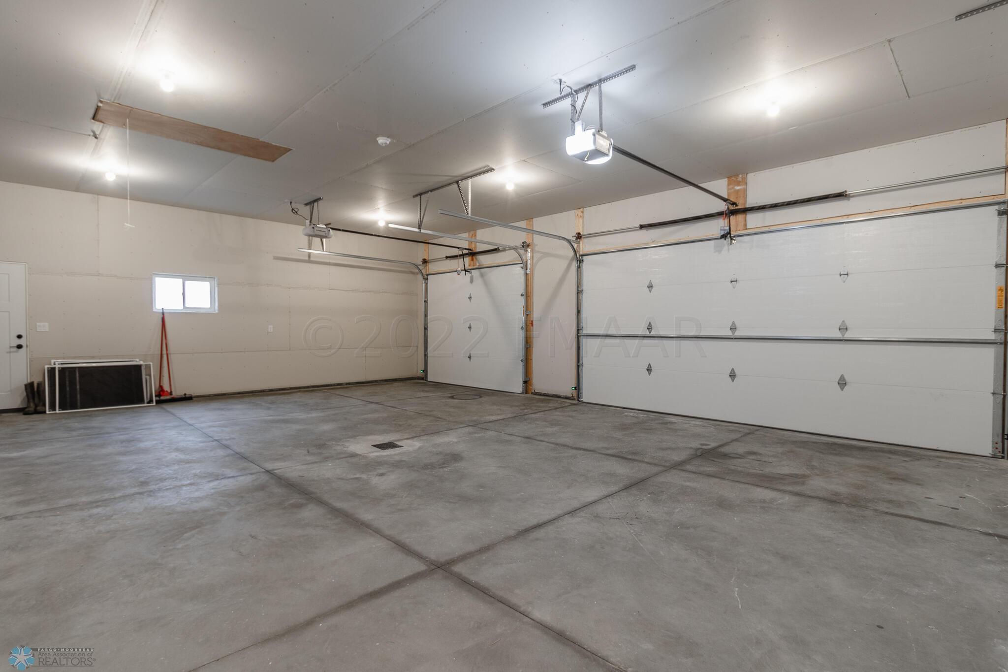 4313 21ST Avenue S, Moorhead, MN 56560-4