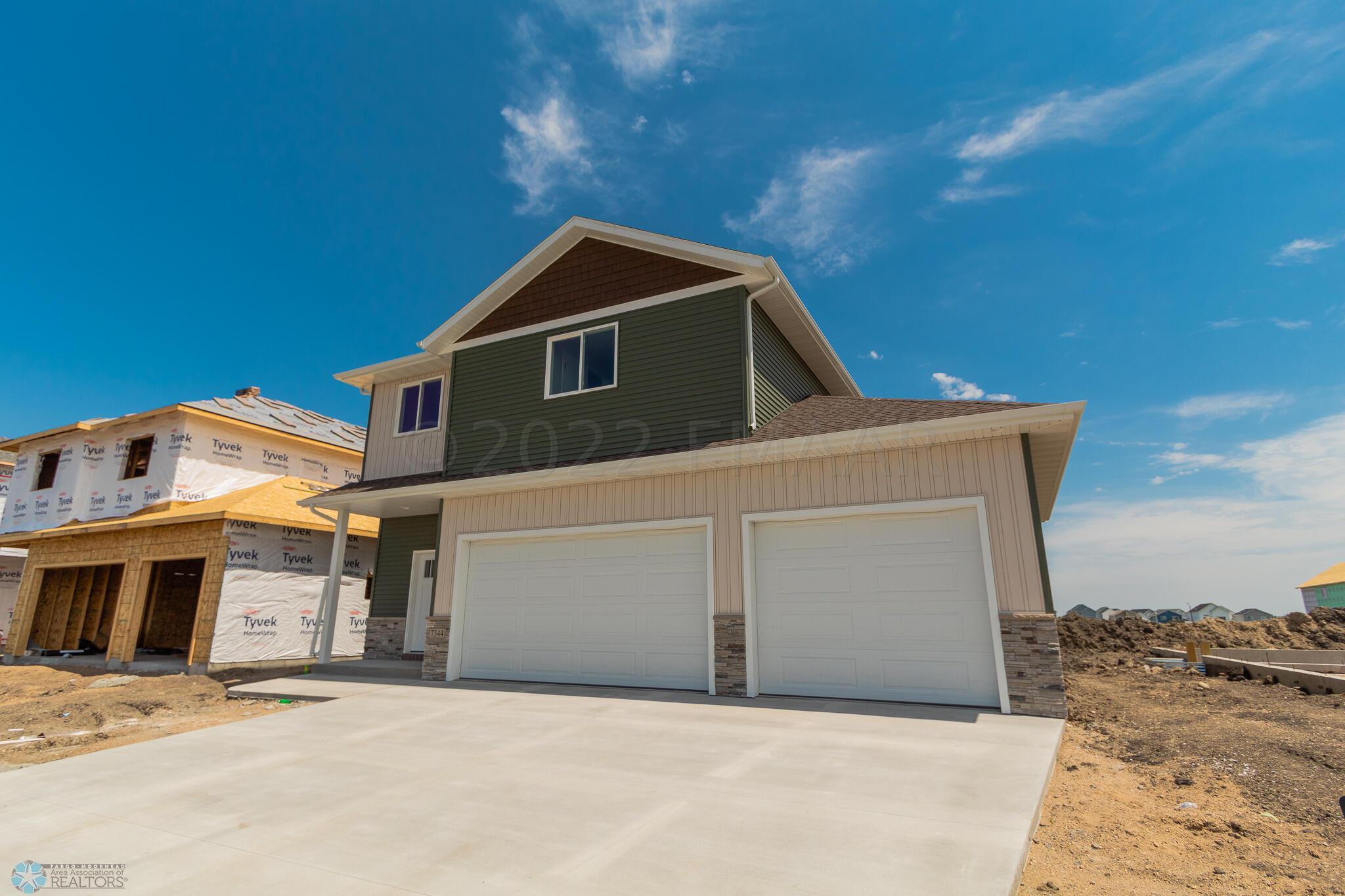 7344 27th St S, Fargo, ND 58104-86