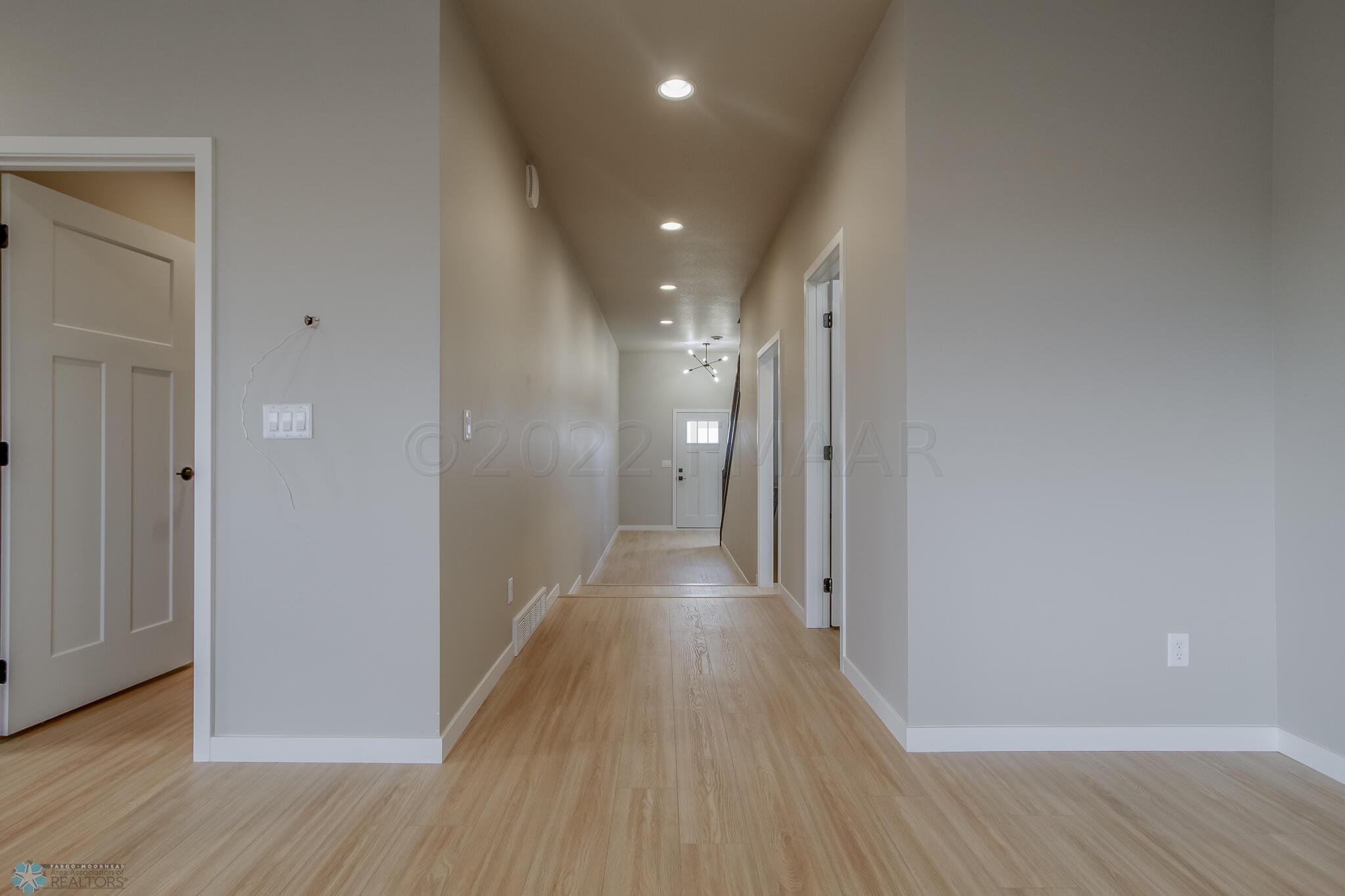 7344 27th St S, Fargo, ND 58104-51
