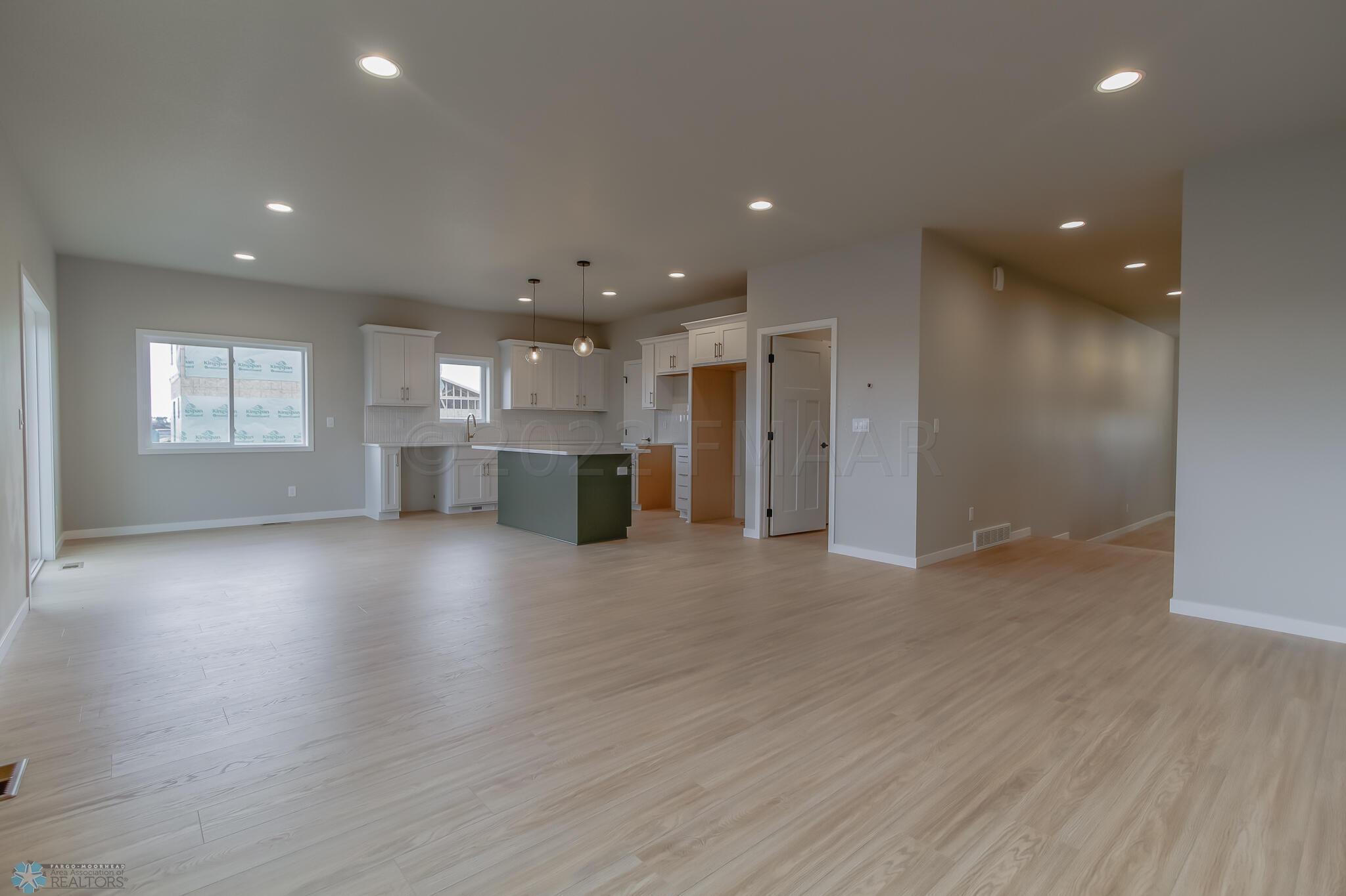 7344 27th St S, Fargo, ND 58104-59