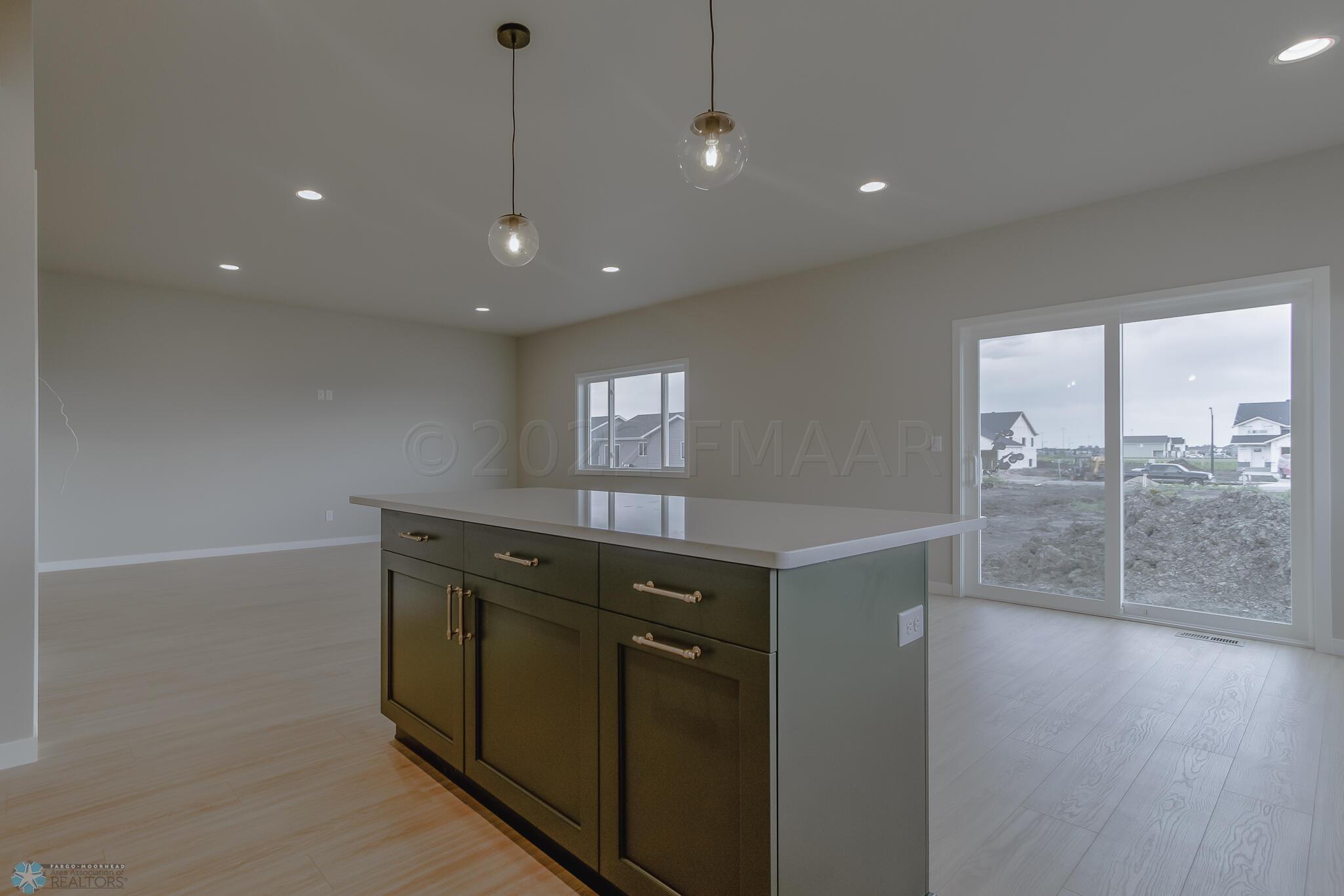 7344 27th St S, Fargo, ND 58104-54
