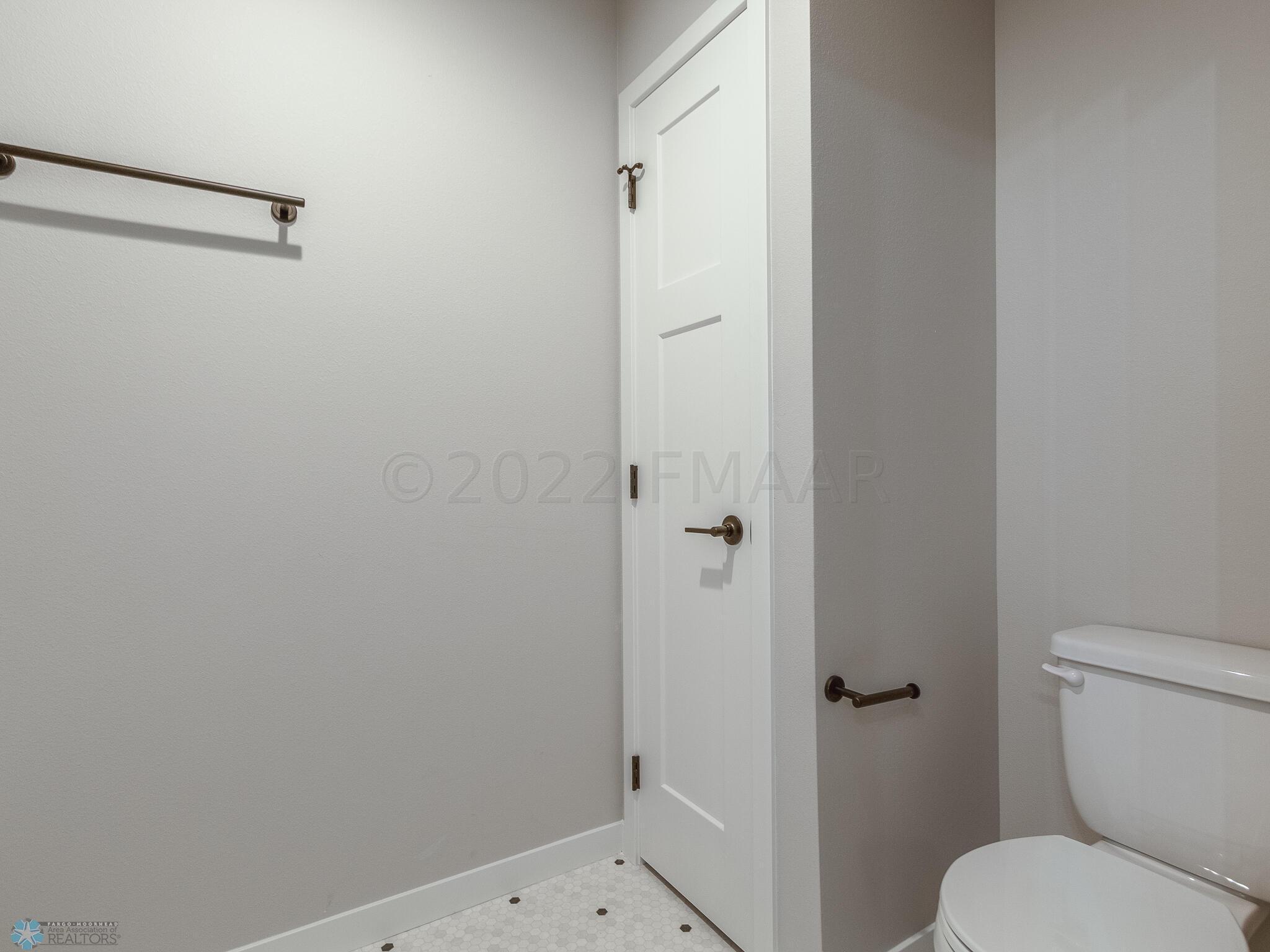 7344 27th St S, Fargo, ND 58104-79