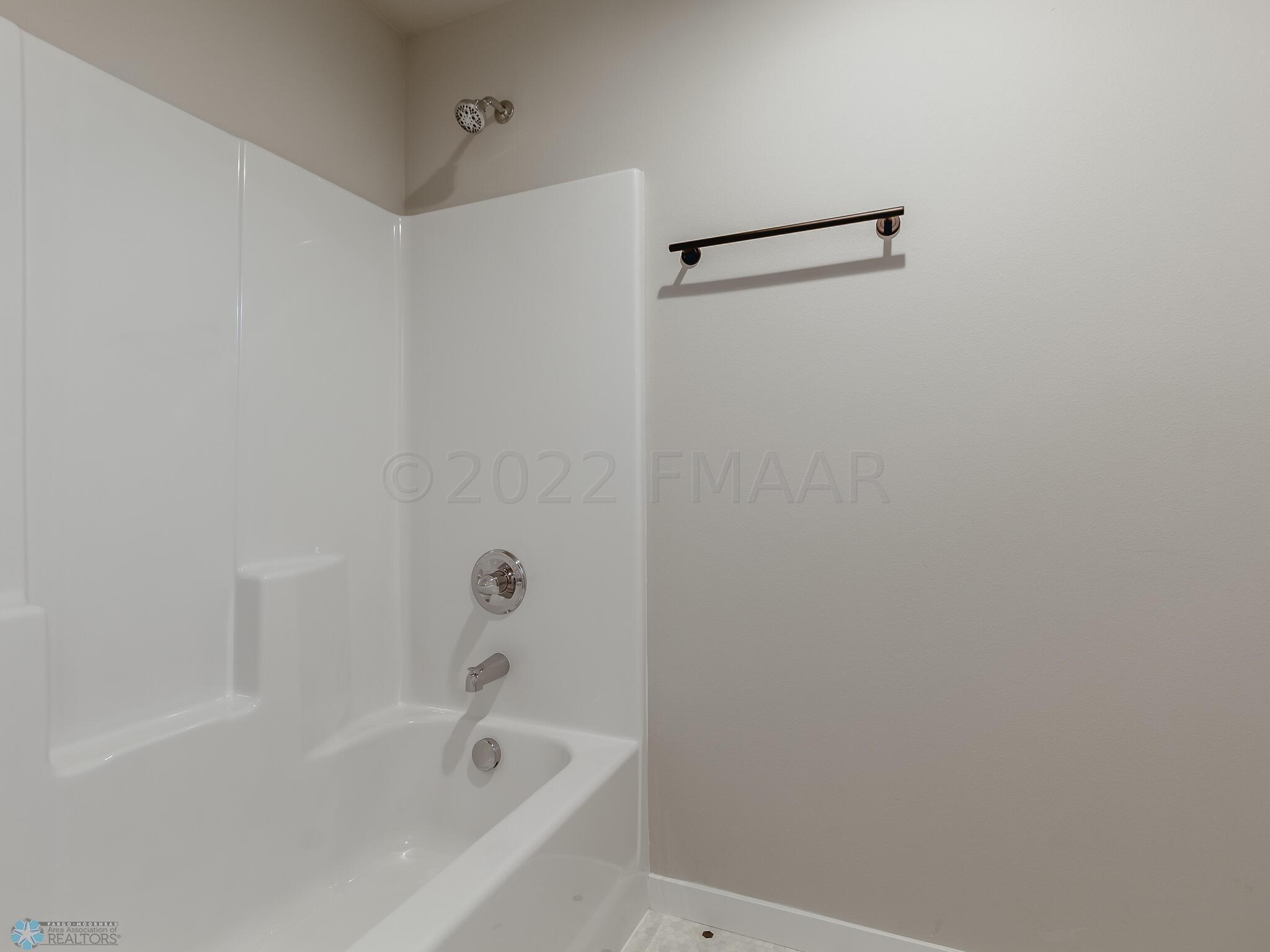 7344 27th St S, Fargo, ND 58104-80