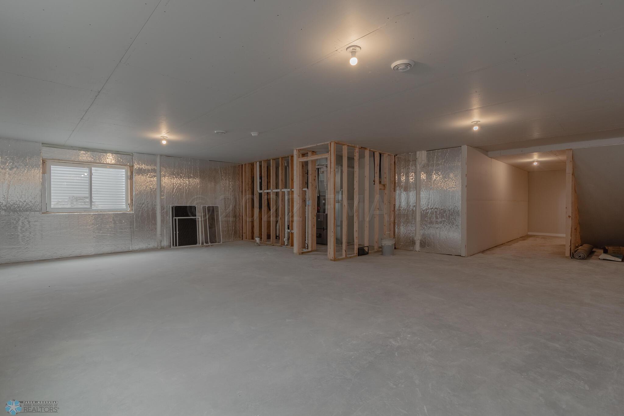 7344 27th St S, Fargo, ND 58104-66