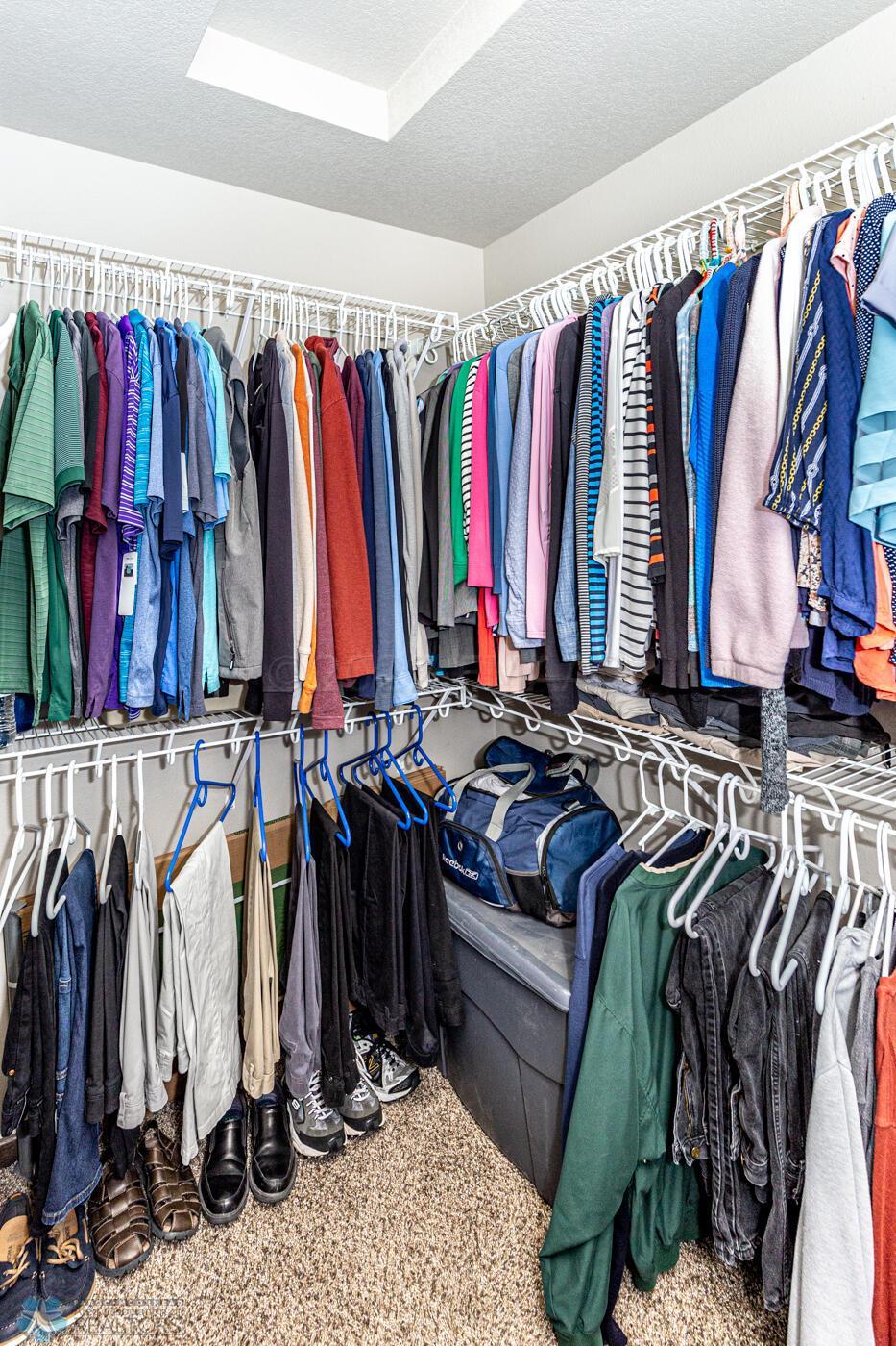 Walk-in Closet