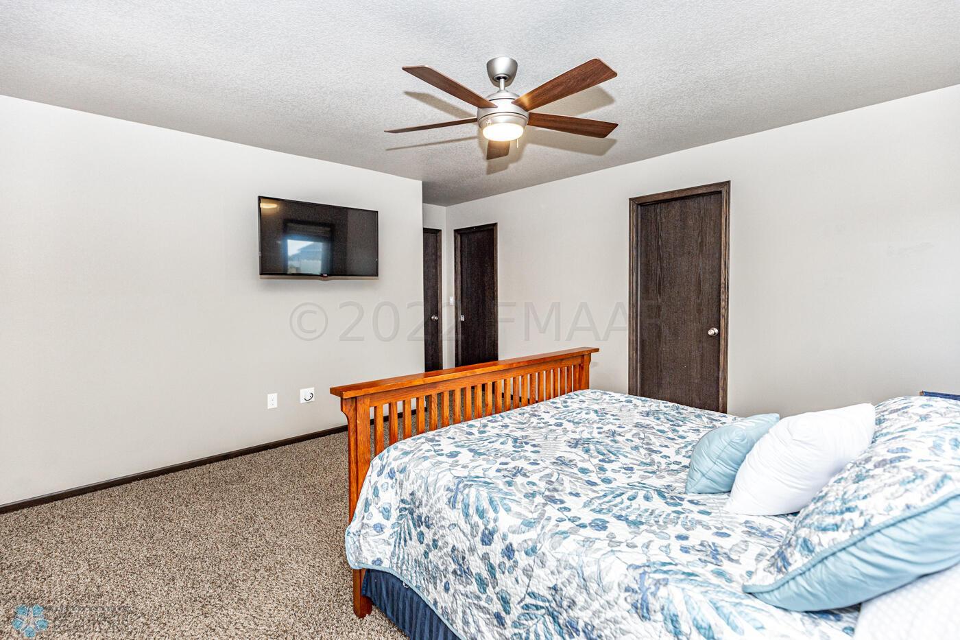 Master bedroom 1
