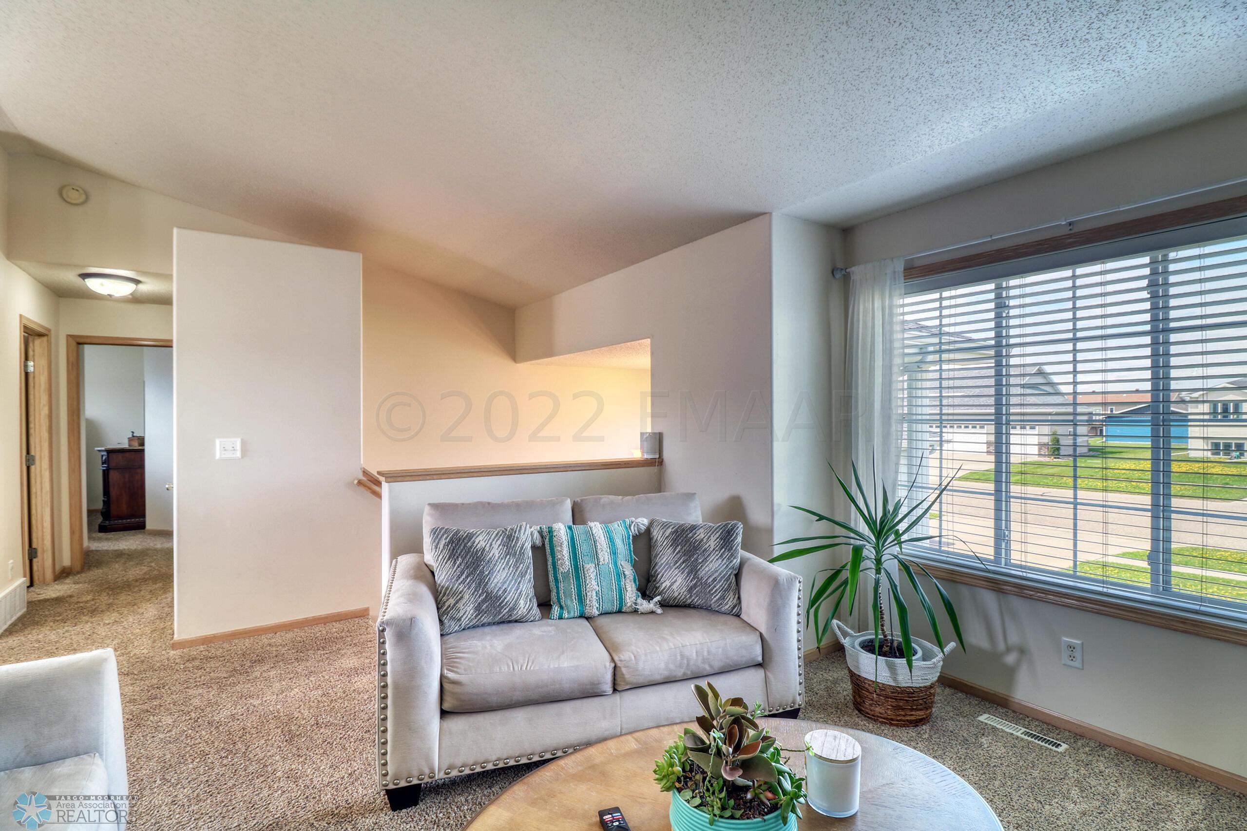 Living Area1_4