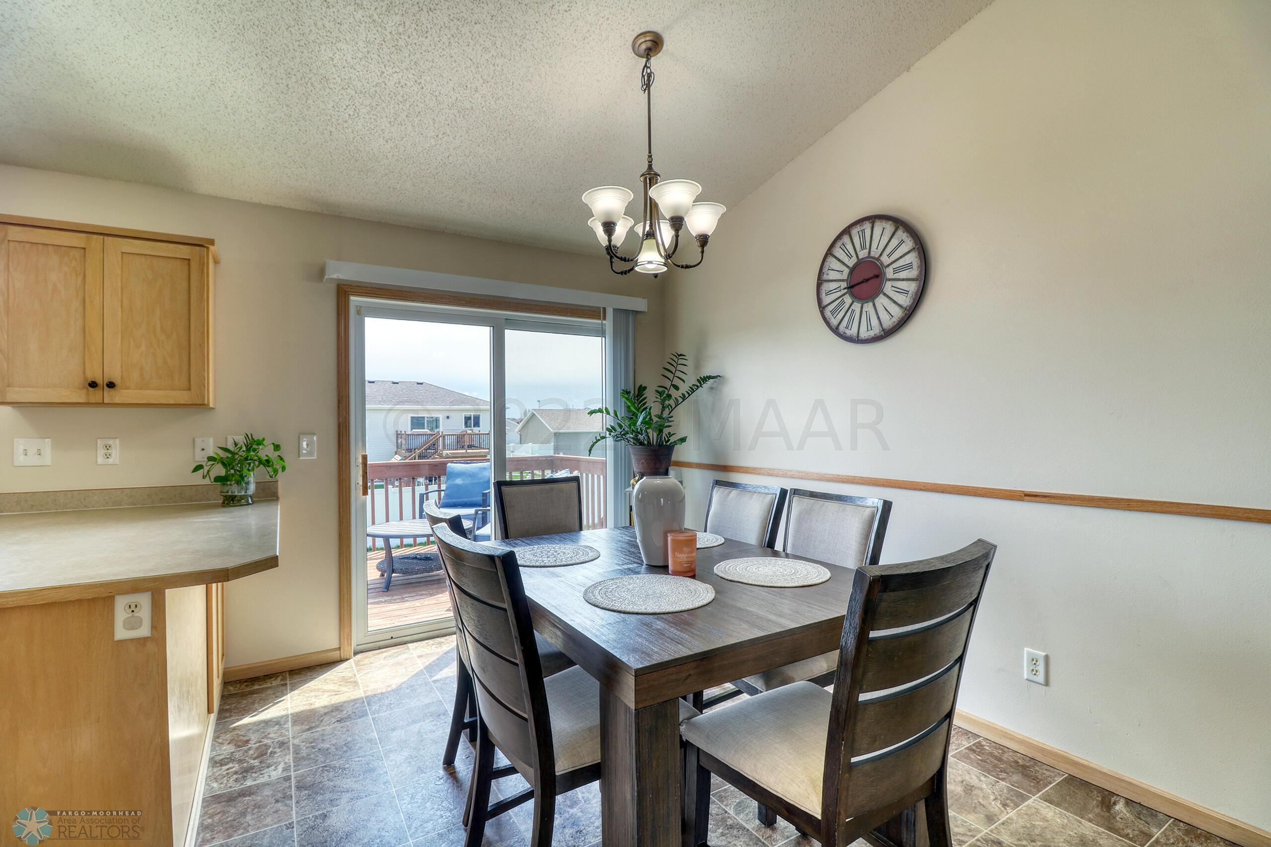 Dining Area1_4