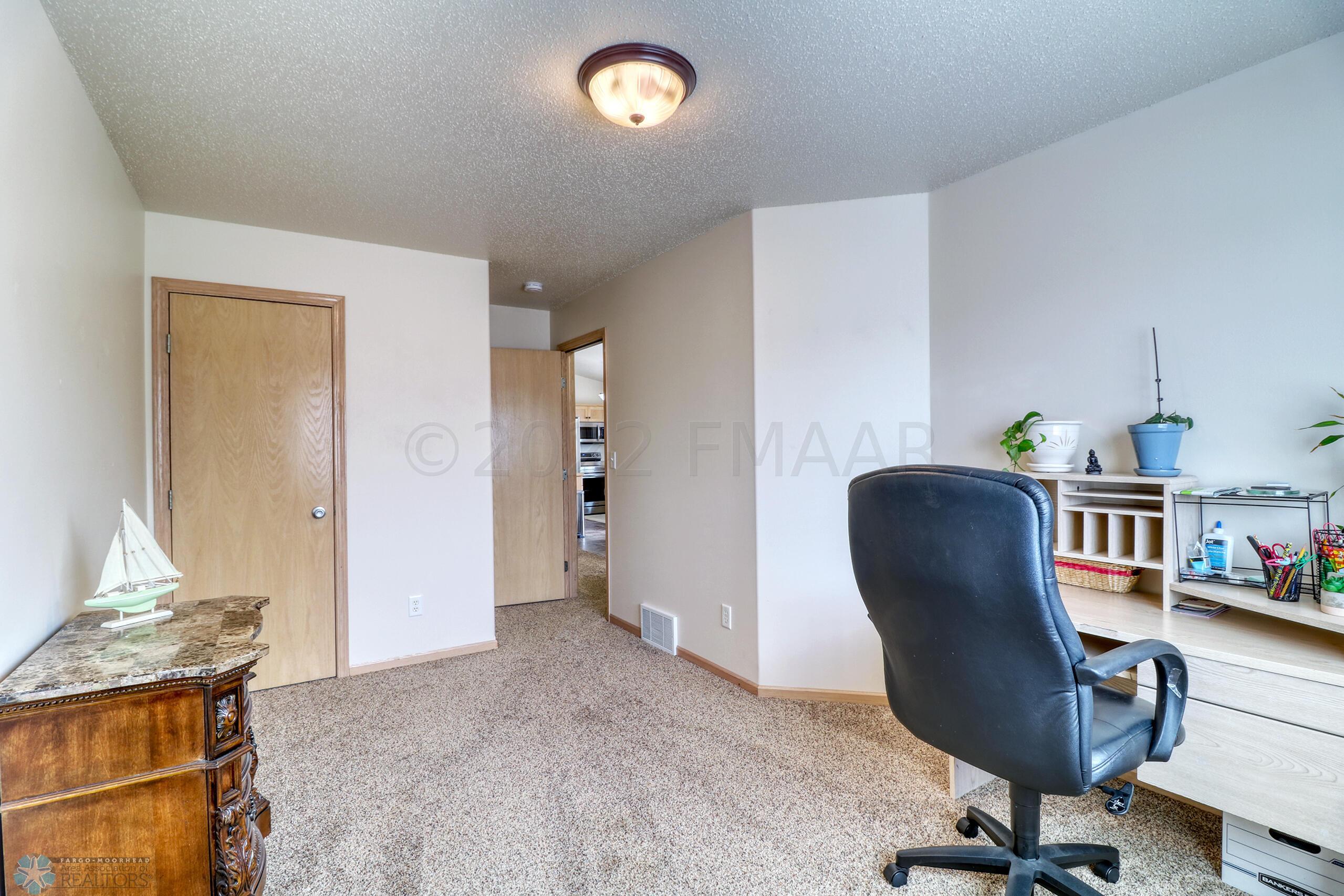 Bedroom1_2