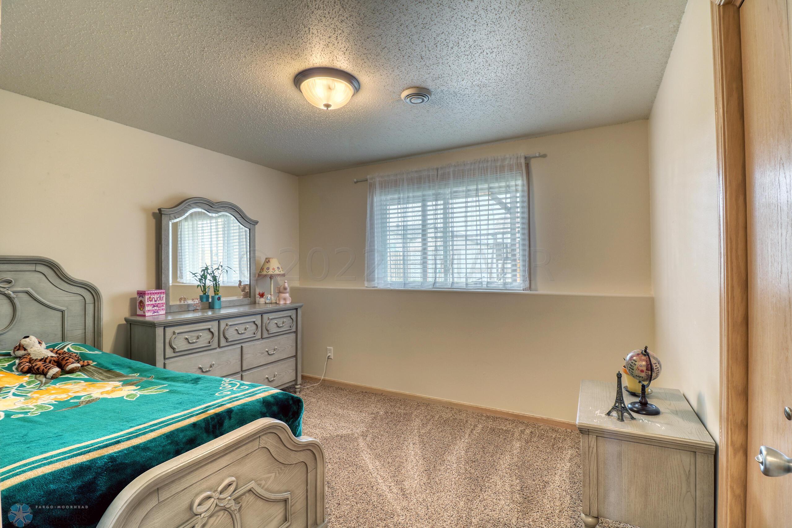 Basement Bedroom1_1